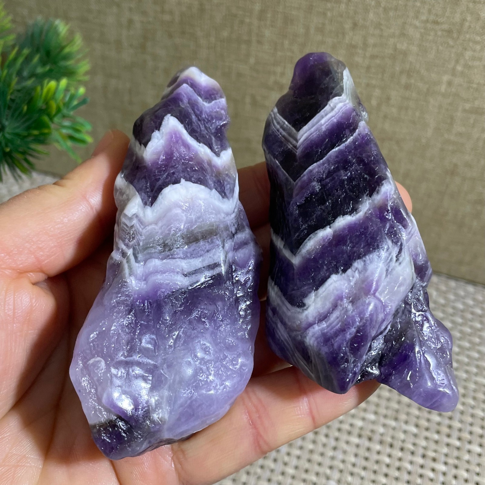 2pcs 189g Natural Dreamy Amethyst Crushed stone crystal Energy Mineral Specimen