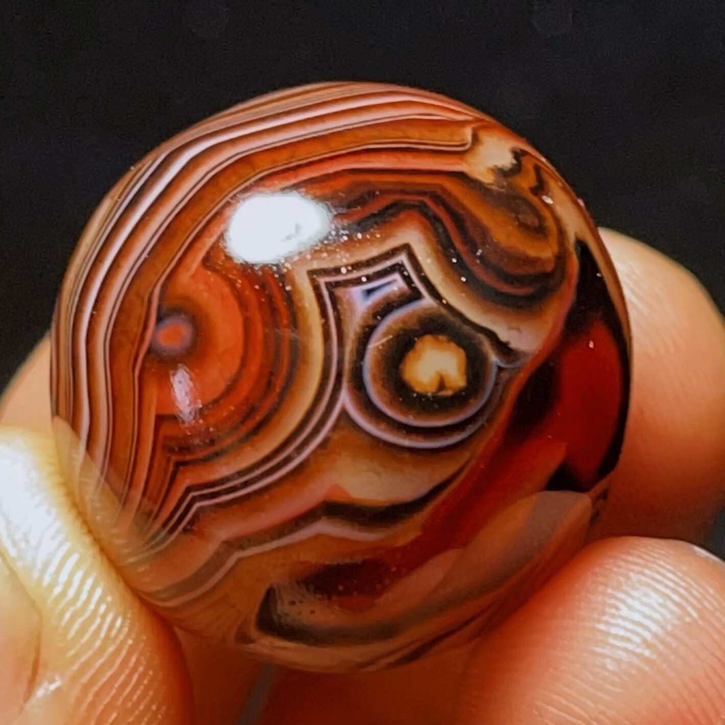 TOP 26G Natural Polished Silk Banded Agate Sphere ball Crystal Madagascar L2584