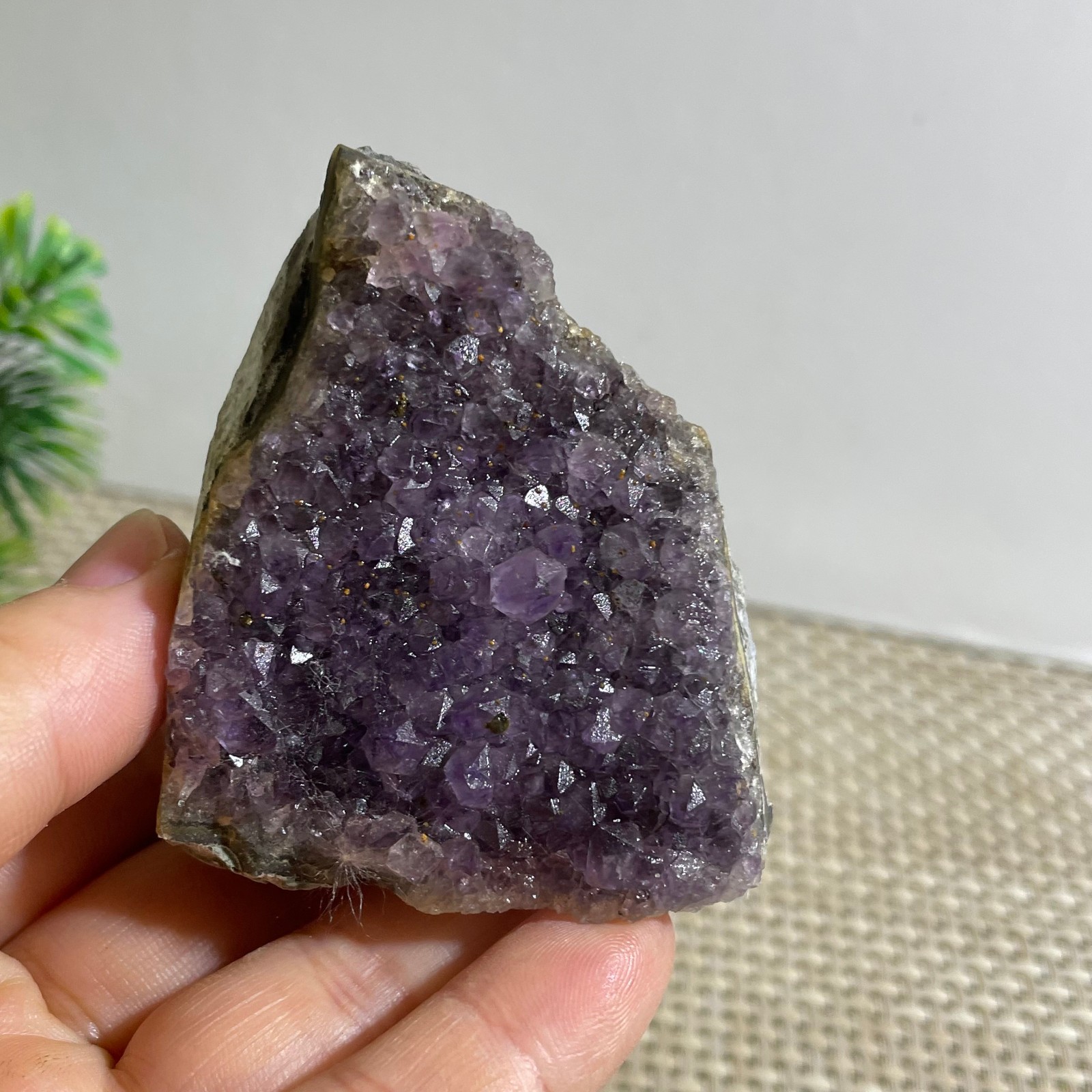 133g purple stone Crystal cluster Cave Geode Mineral Specimen Healing reiki