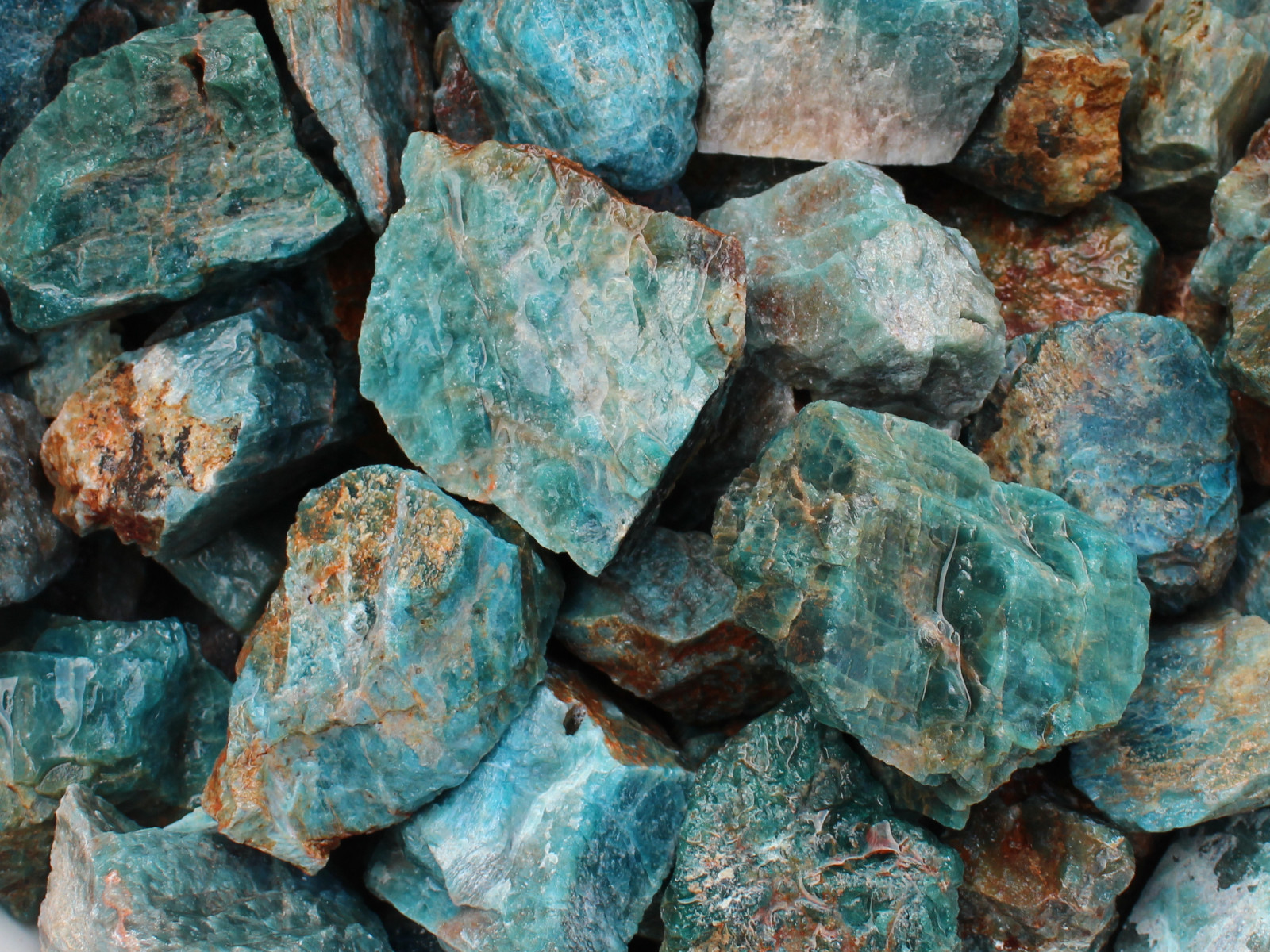 Blue Apatite – Large Rough Rocks for Tumbling – Bulk Wholesale 1LB options