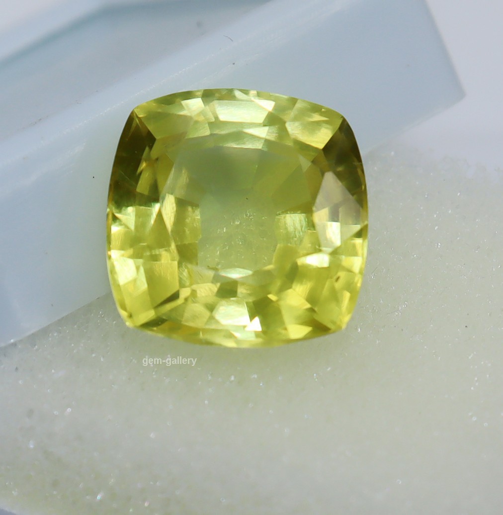 Natural Yellow Sapphire Cushion Cut Certified Loose Gemstone 10 Ct