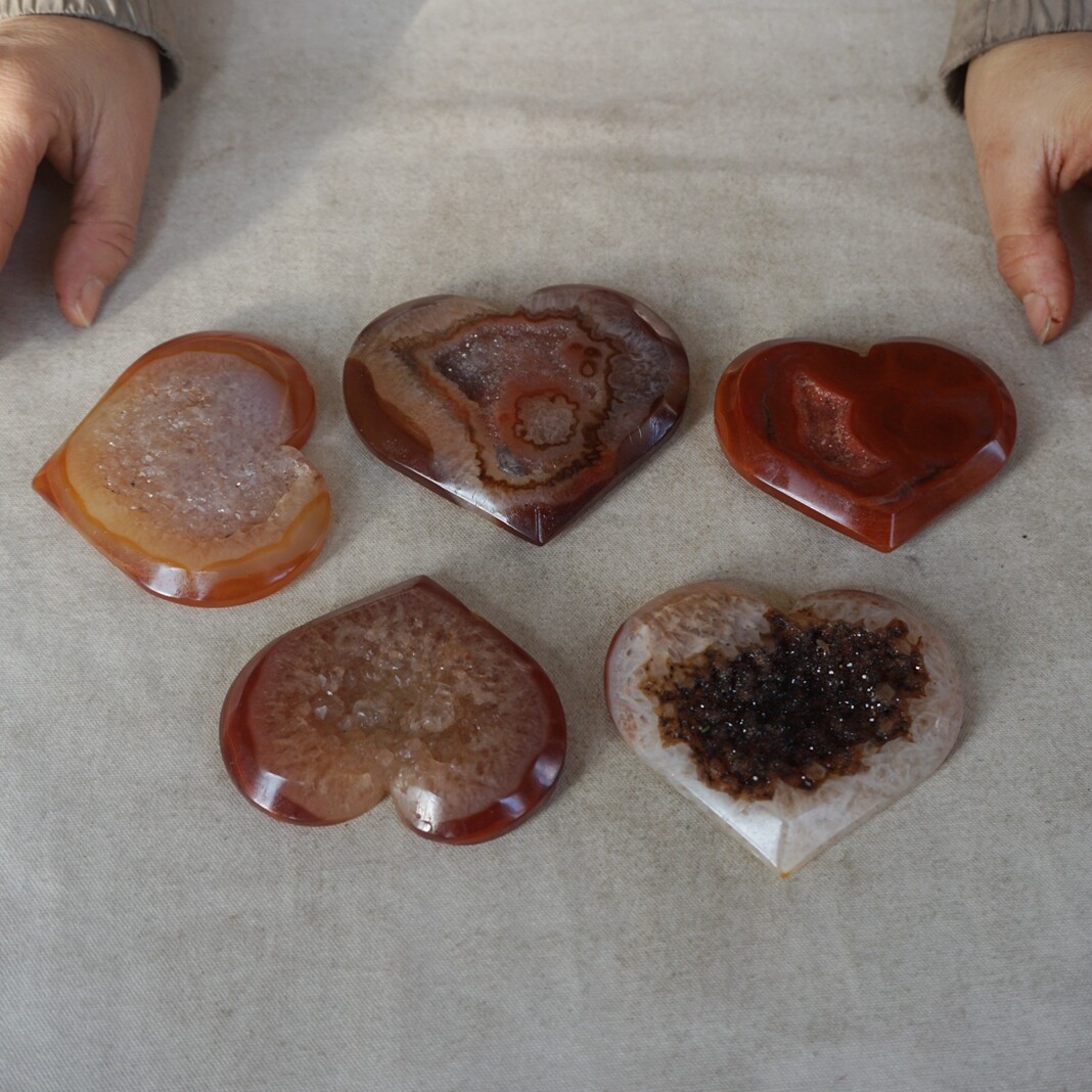 1.5LB 5 Natural Red Carnelian Agate Quartz Crystal Geode Heart Carving Healing