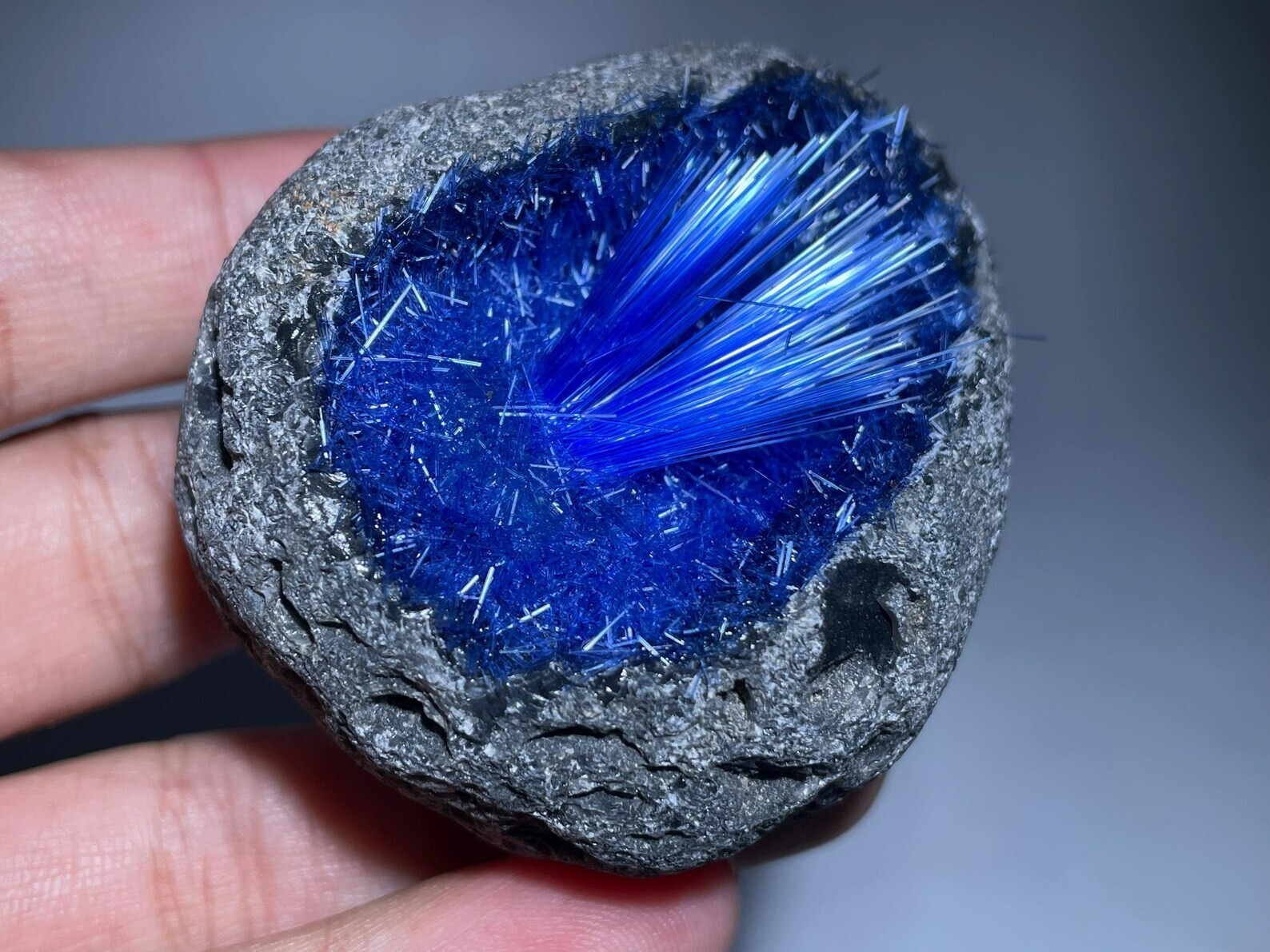 50-80G Meteorite Specimen Quartz Crystal Goethite Blue Copper Ore Decor Gift