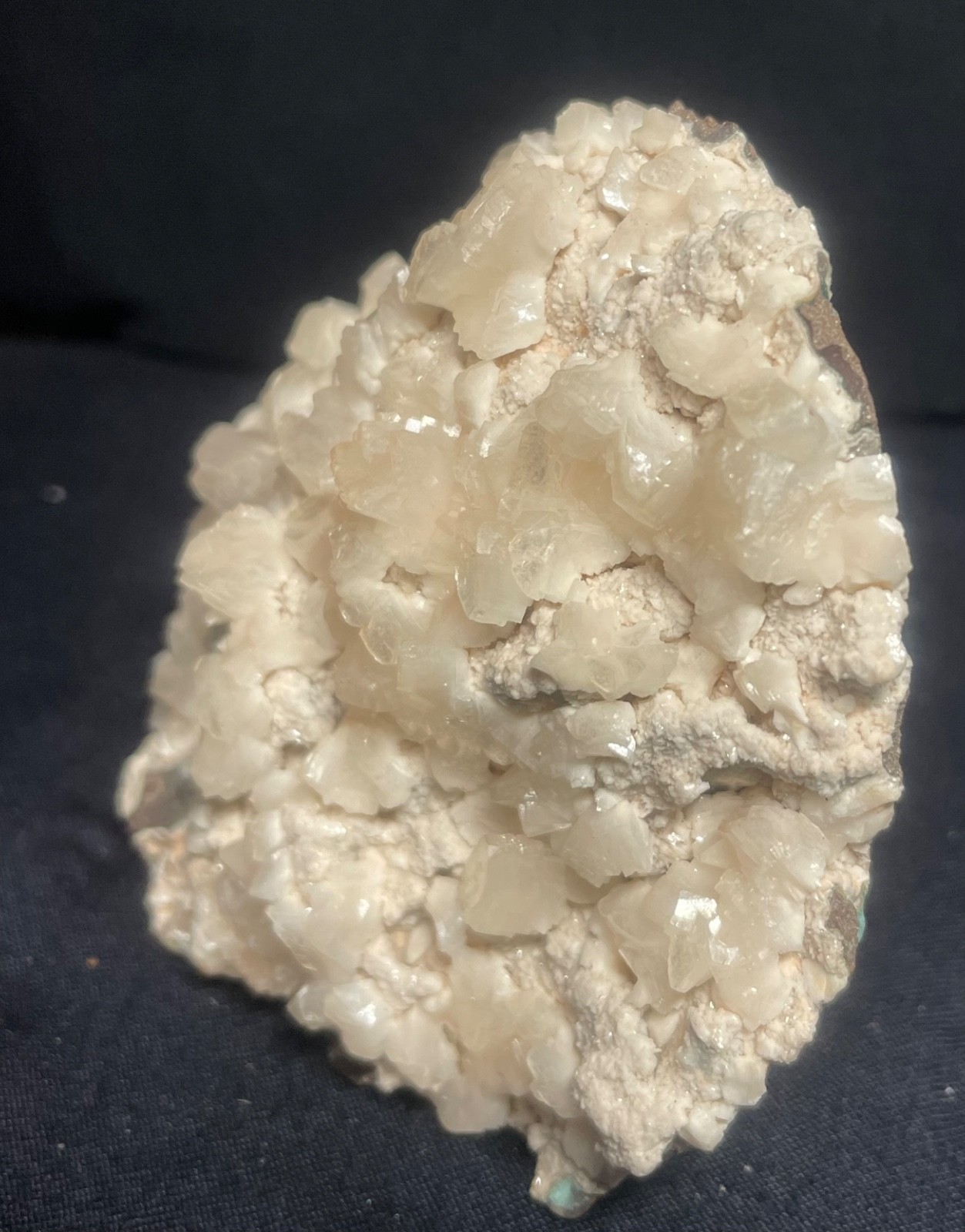 Natural stilbite on calcite cluster mineral specimen 218 gr 8x9x4.5 cm video