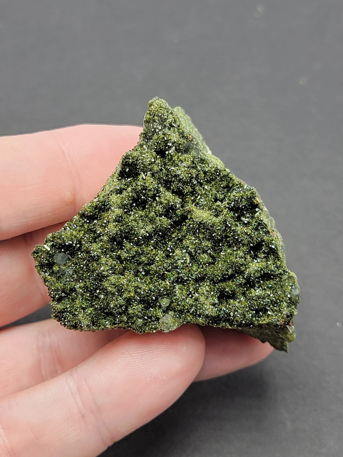 Beautiful Epidote Crystals – Hakkari Dis, Hakkari Prov, Eastern Anatolia, Turkey