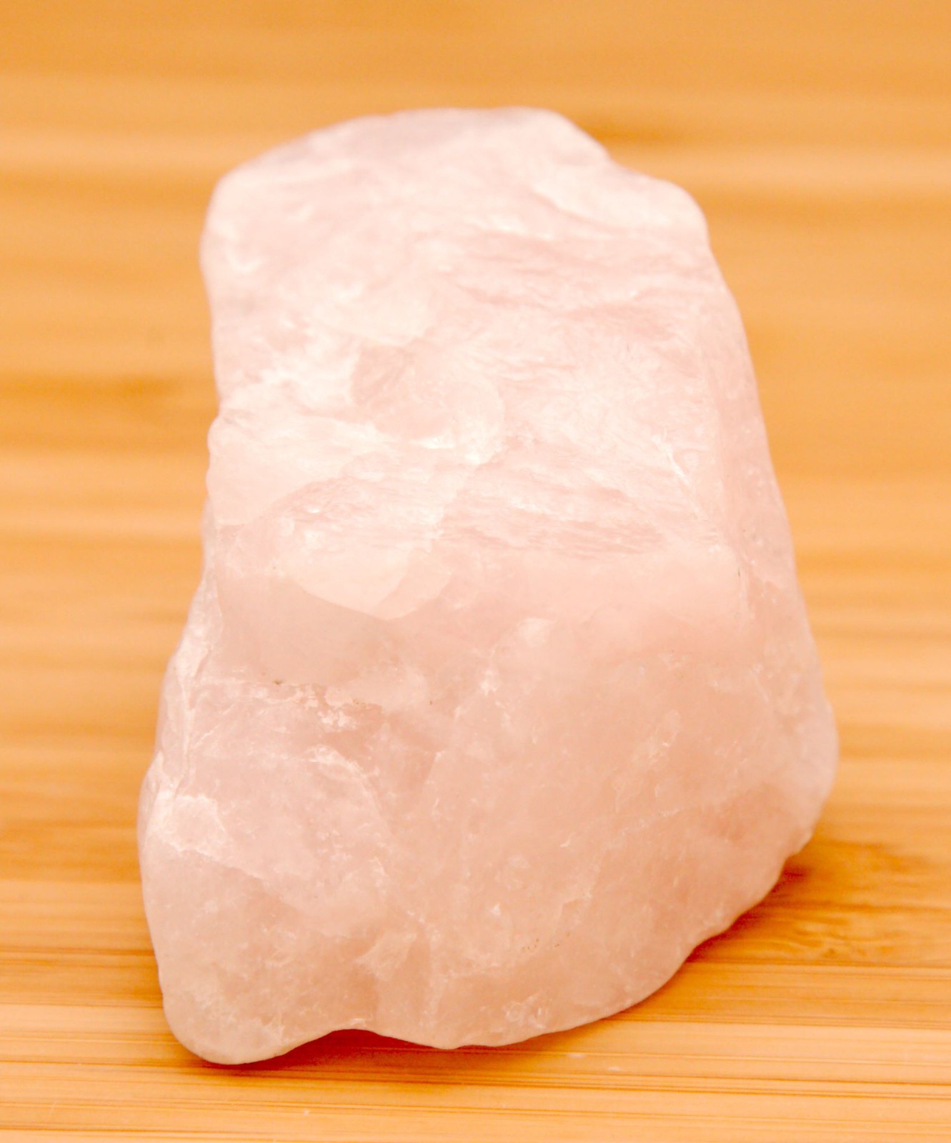 ROSE QUARTZ Crystal – Natural finish – approx 192 grams – 63mm x43mm x38mm