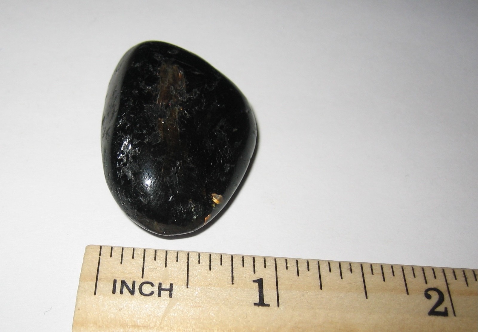 1.3″ RARE TUMBLED POLISHED AUTHENTIC NUUMMITE STONE FROM GREENLAND 17.6grams *15