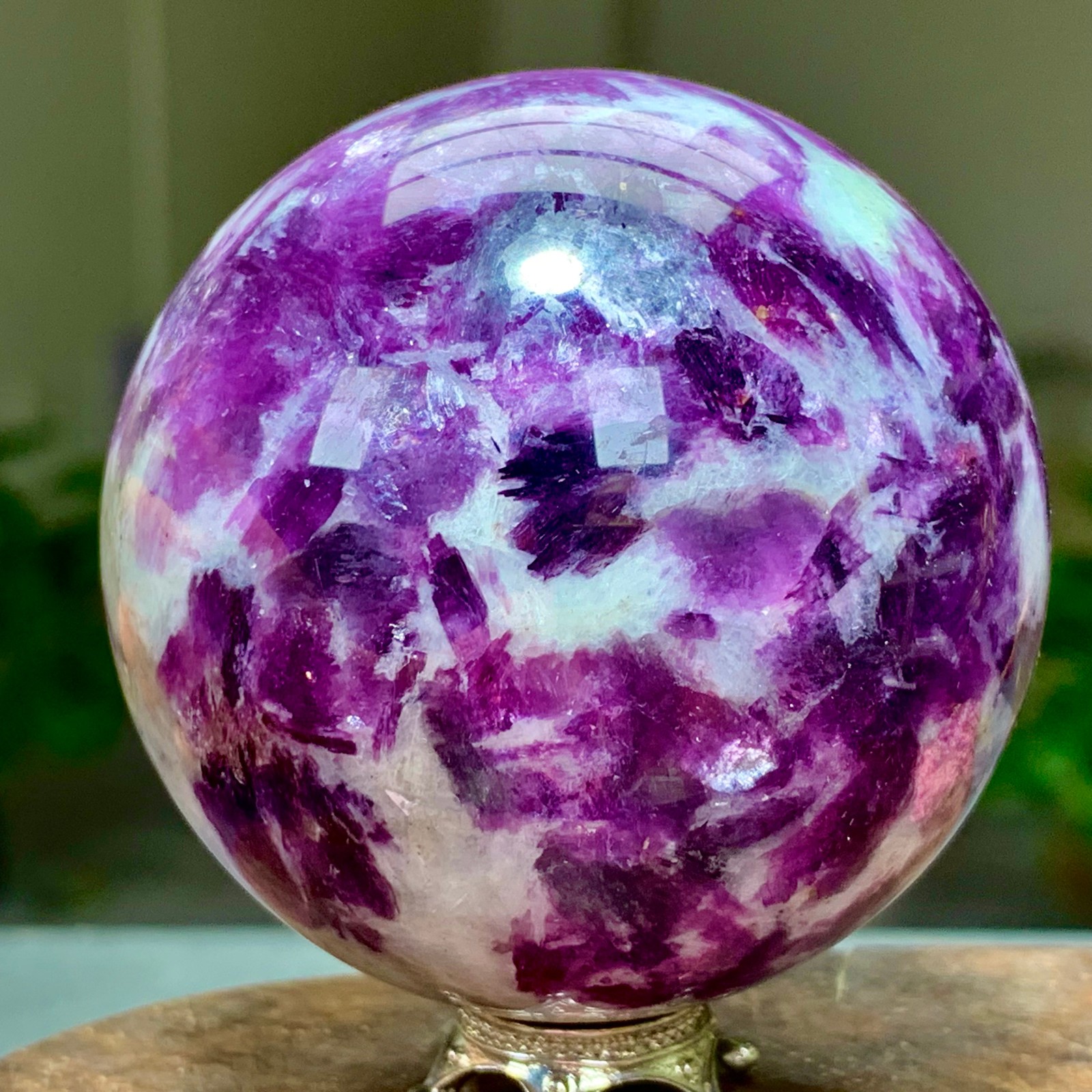 275G Natural Beautiful Purple Lithium Mica Crystal Spherical Mineral Sample
