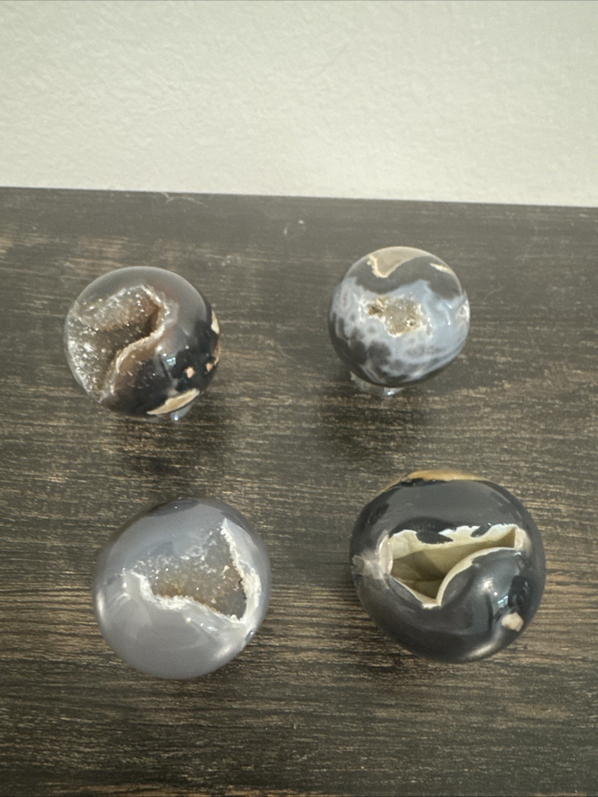 Druzy Mini Volcano Agate Sphere Set Of 4 UV Reactive