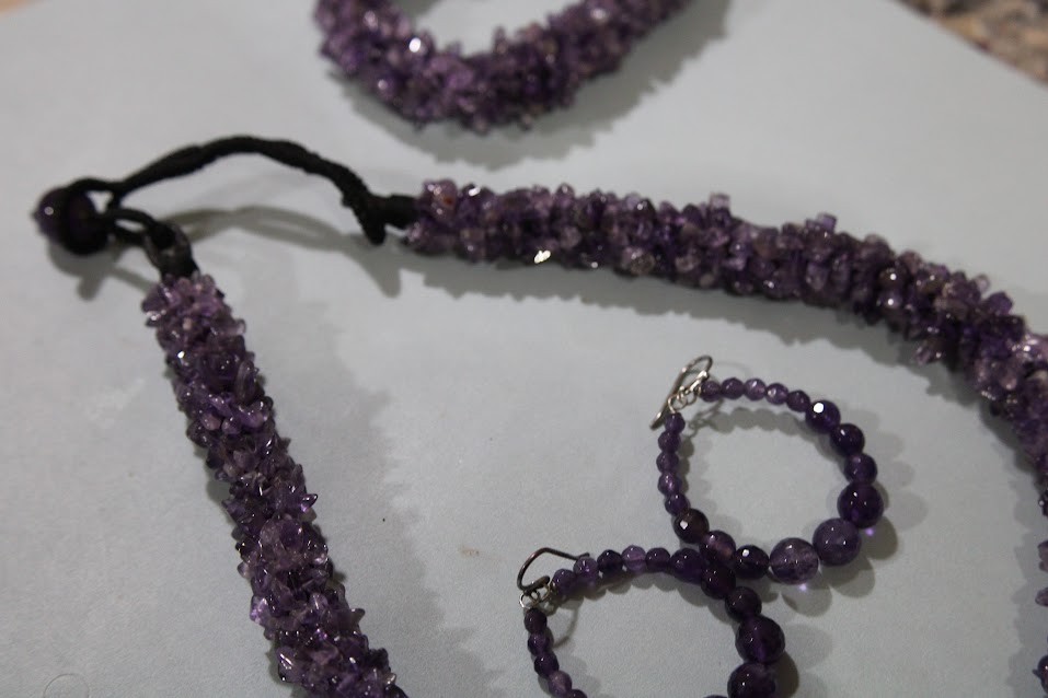 Vintage Natural Amethyst Chip Statement Necklace Bracelet Hoop Earrings Jewelry
