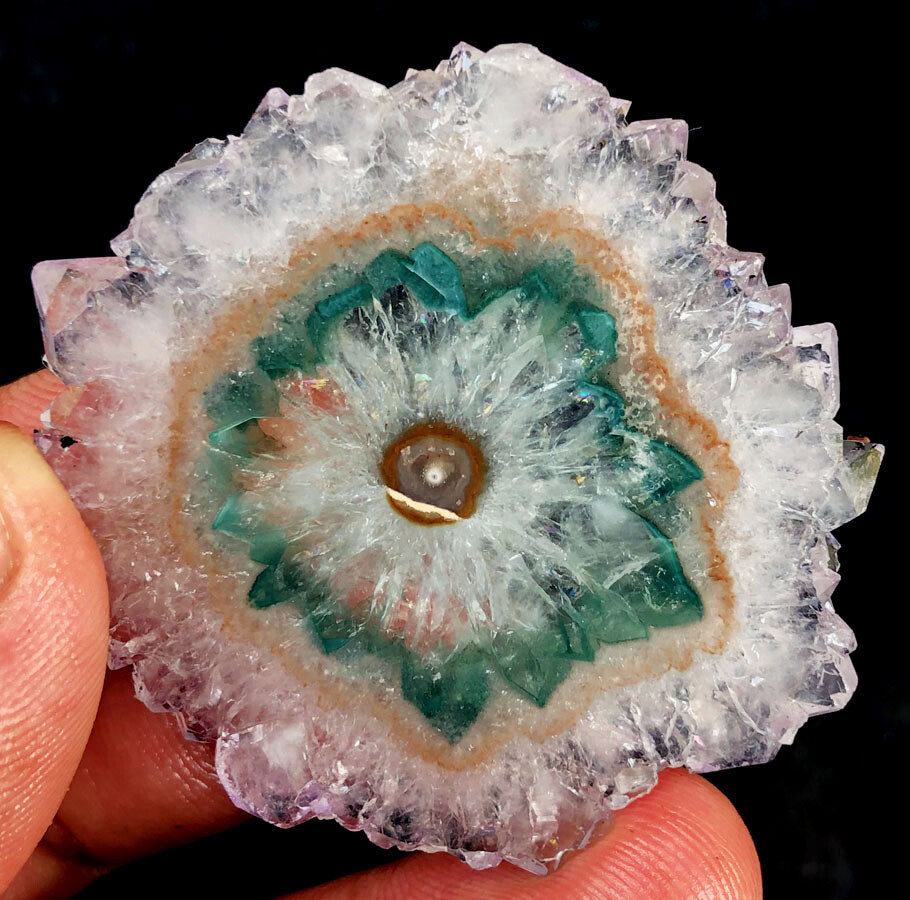 141CT WOW! Boutique Natural Trapiche Star Green Amethyst Flower Specimen ip1375