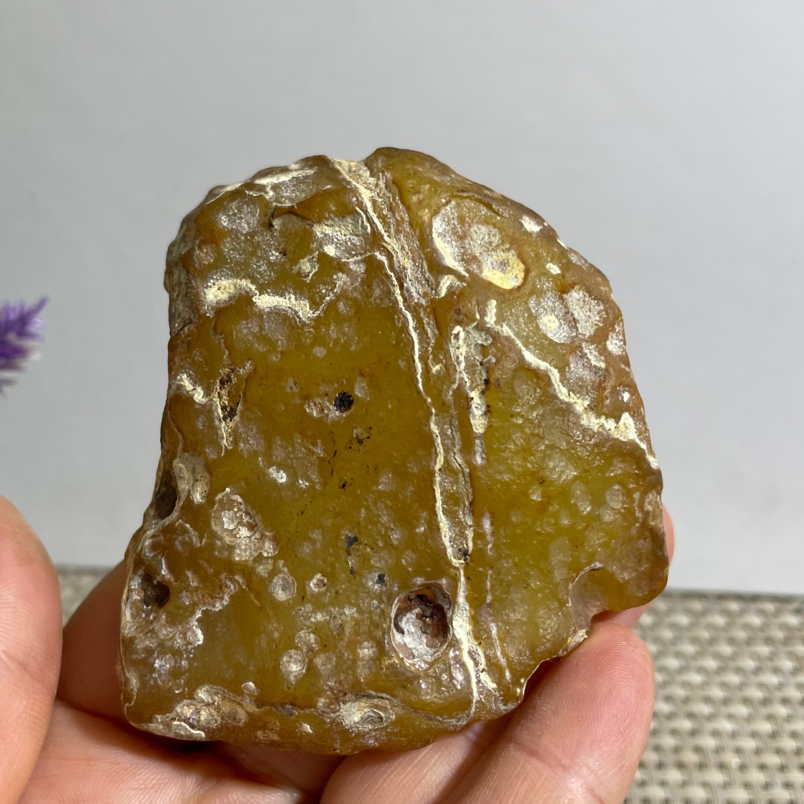 107g Gobi Agate Eye Agate/Crystal raw stone Madagascar