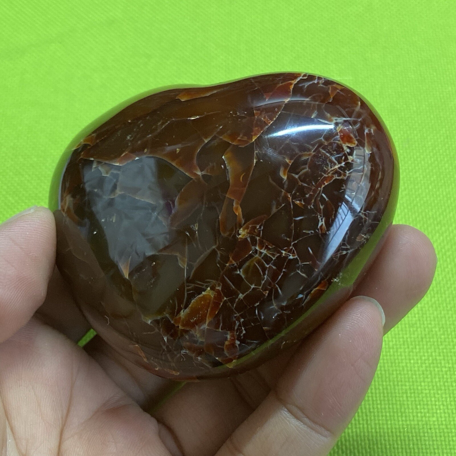 71mm220g Beautiful Patterns Red Agate Heart Carnelian Reiki Display Mad Y109