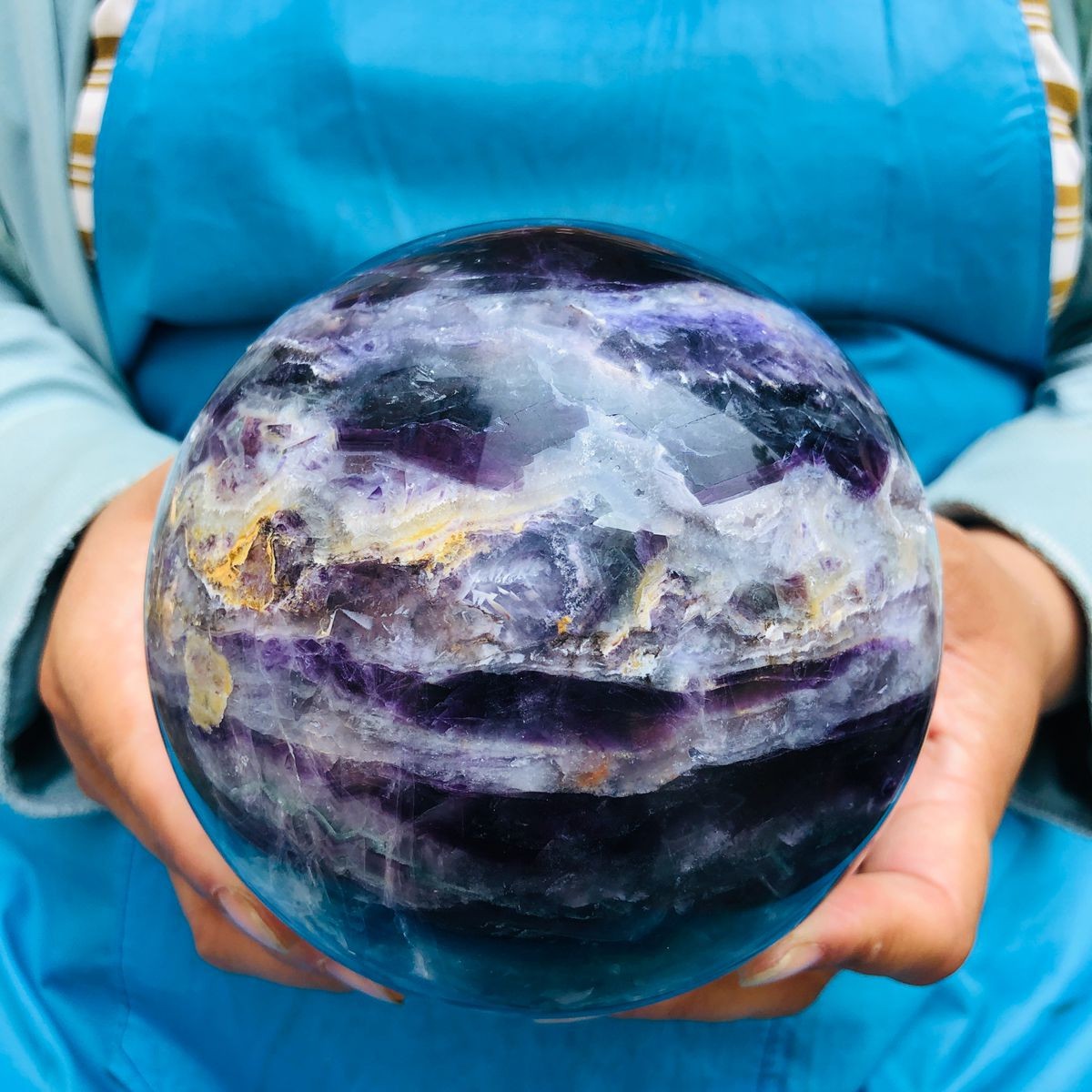 2600G Natural Green Coloured Fluorite Ball Quartz Crystal Reiki Healing 5489