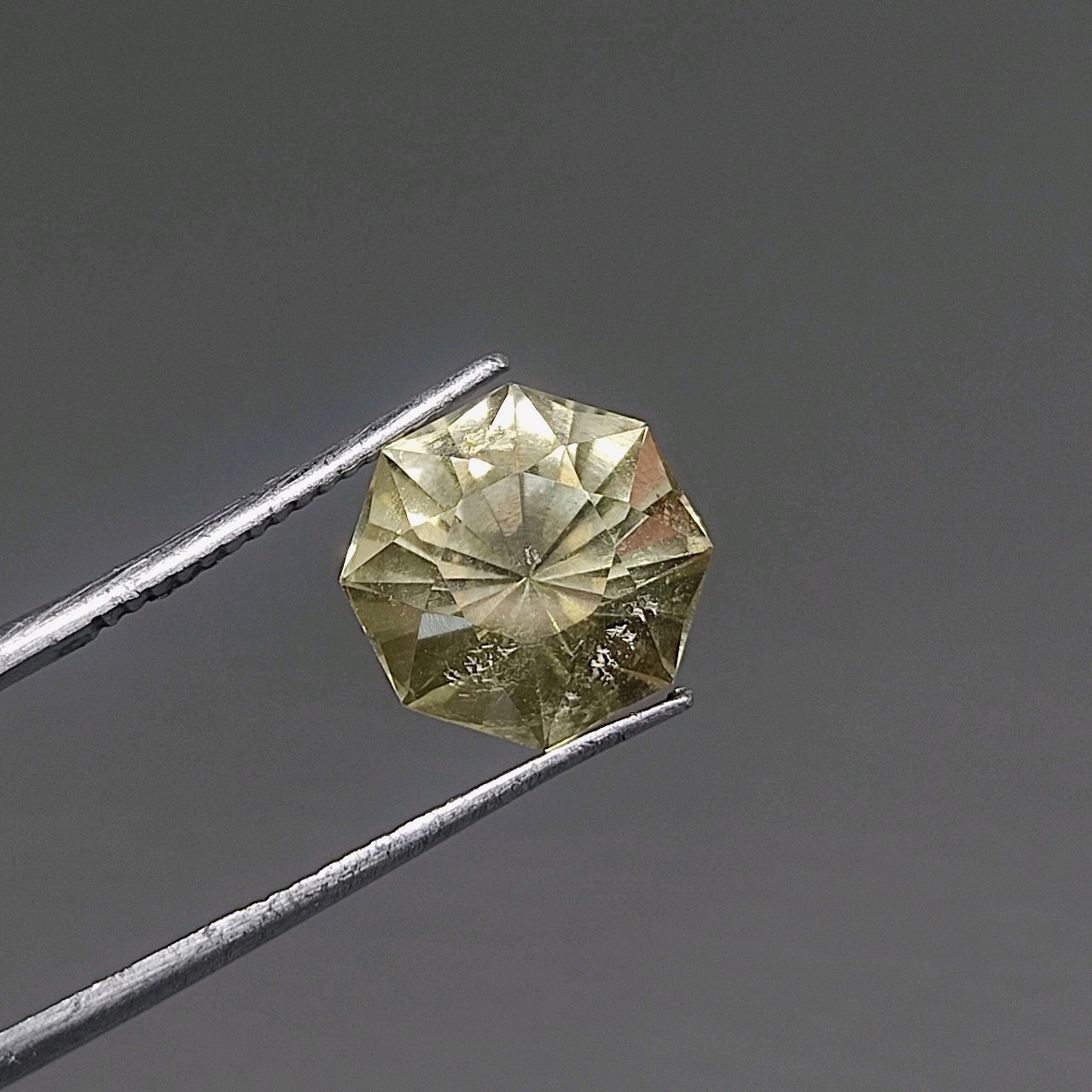 3.5Ct Aesthetic & Natural Citrine Gemstone With Exceptional Luster – Octagon Cut