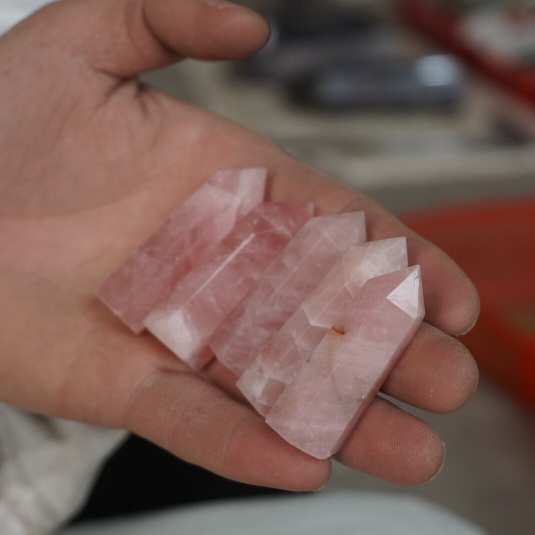 10 Pieces Tiny Natural Pink Rose Quartz Crystal Points Tower Oblisk Healing Bulk