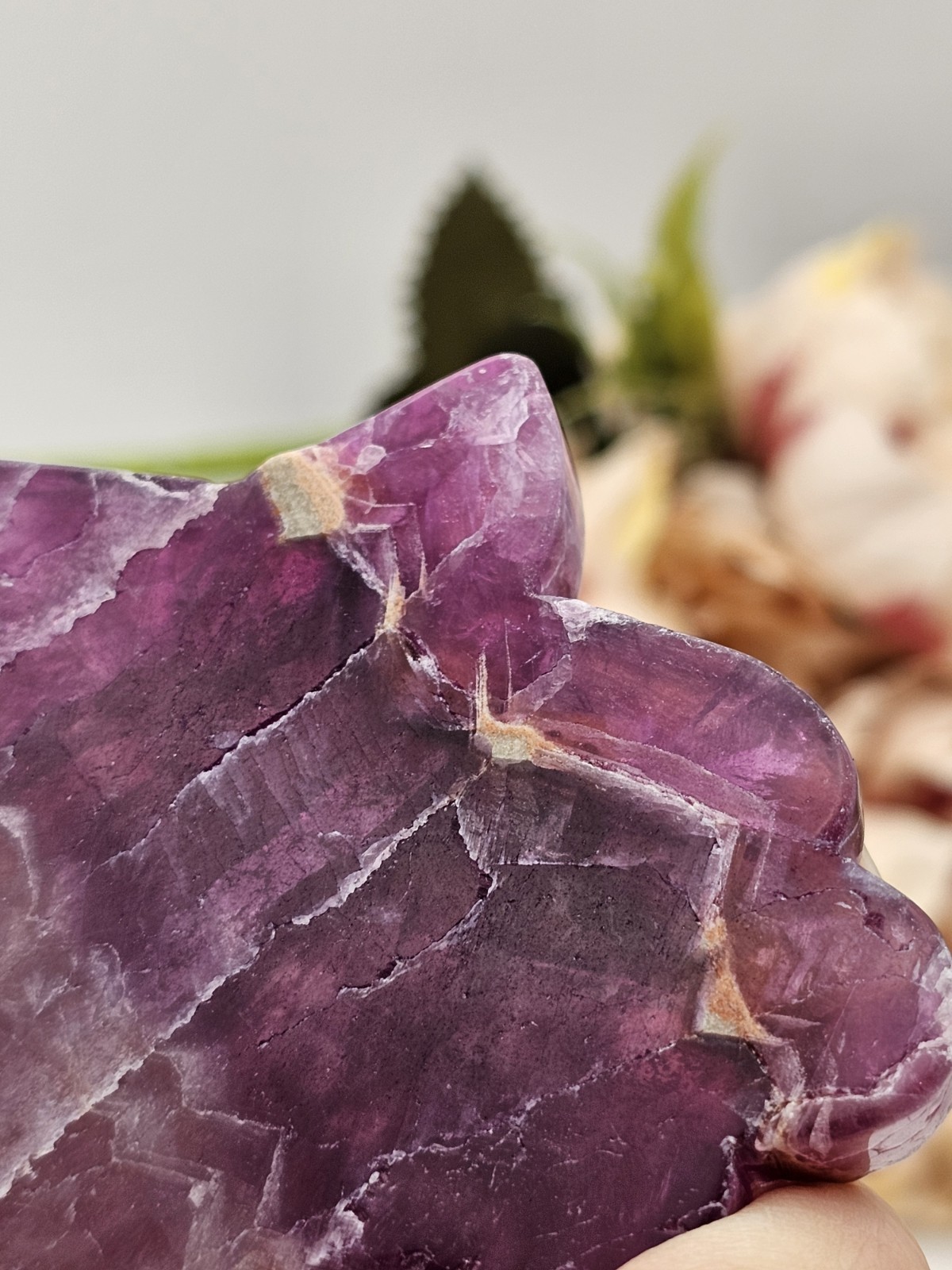 Purple Rainbow Fluorite Hamsa Hand crystal Carving 7.8cm 91g