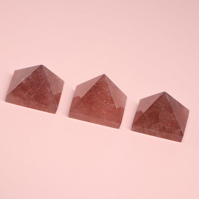 Natural Strawberry Quartz Gemstone Pyramid Healing Crystal Orgonite Energy Tower