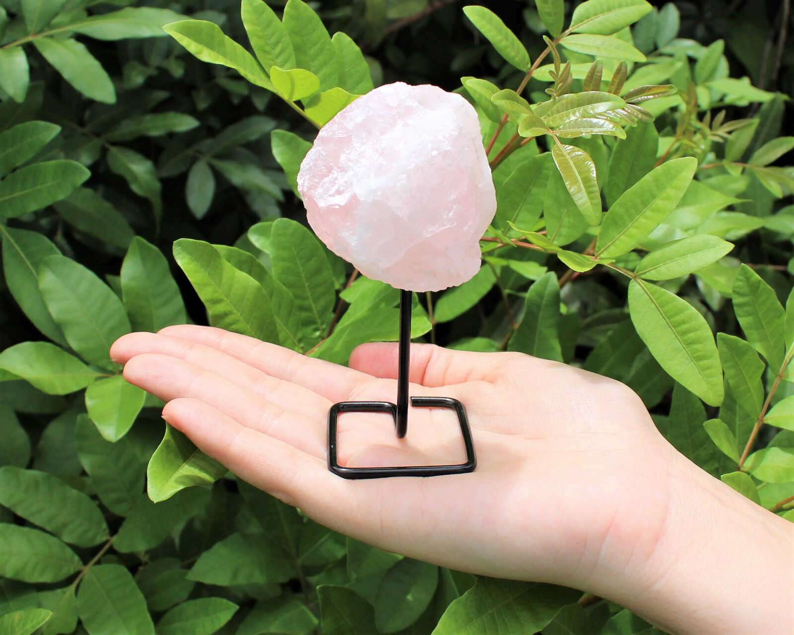 Rose Quartz On Metal Stand (Free Standing Rough Rose Quartz Crystal Mini Pin)