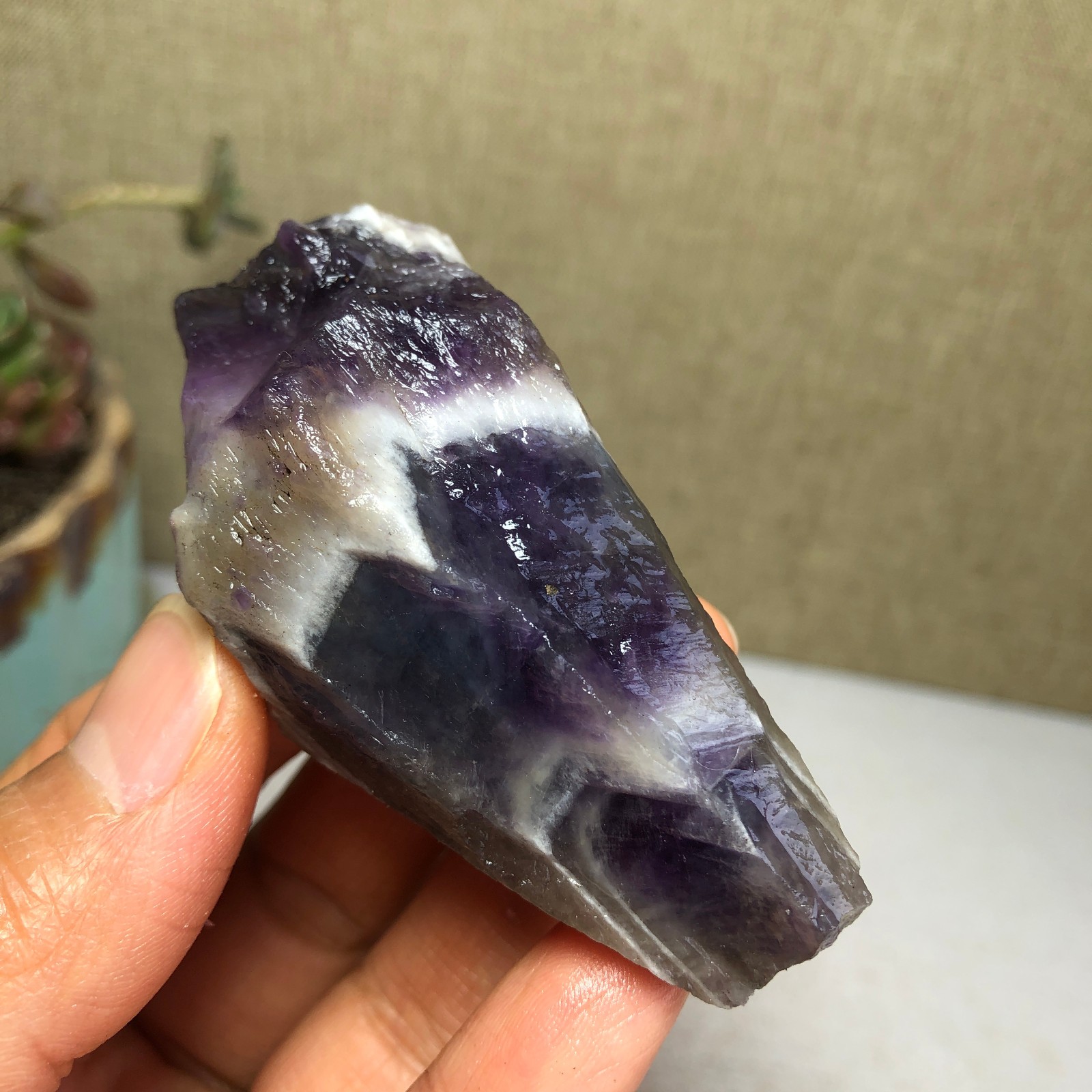 68mm Natural Dream Amethyst gemstone rough Crystal uncut specimens 66g A3822