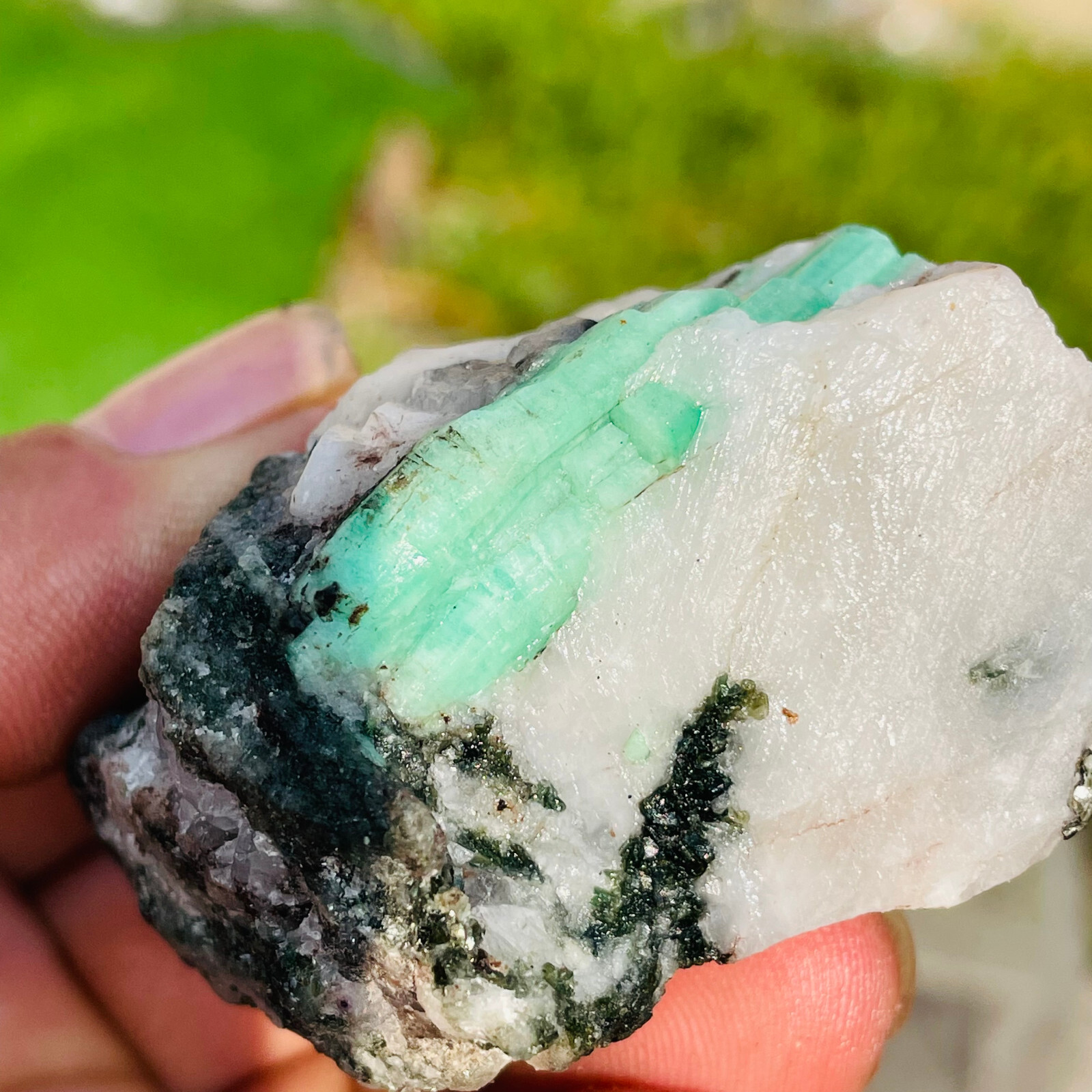 0.26lb Natural Emerald Crystal Gemstone Cluster On Matrix Mineral Specimens