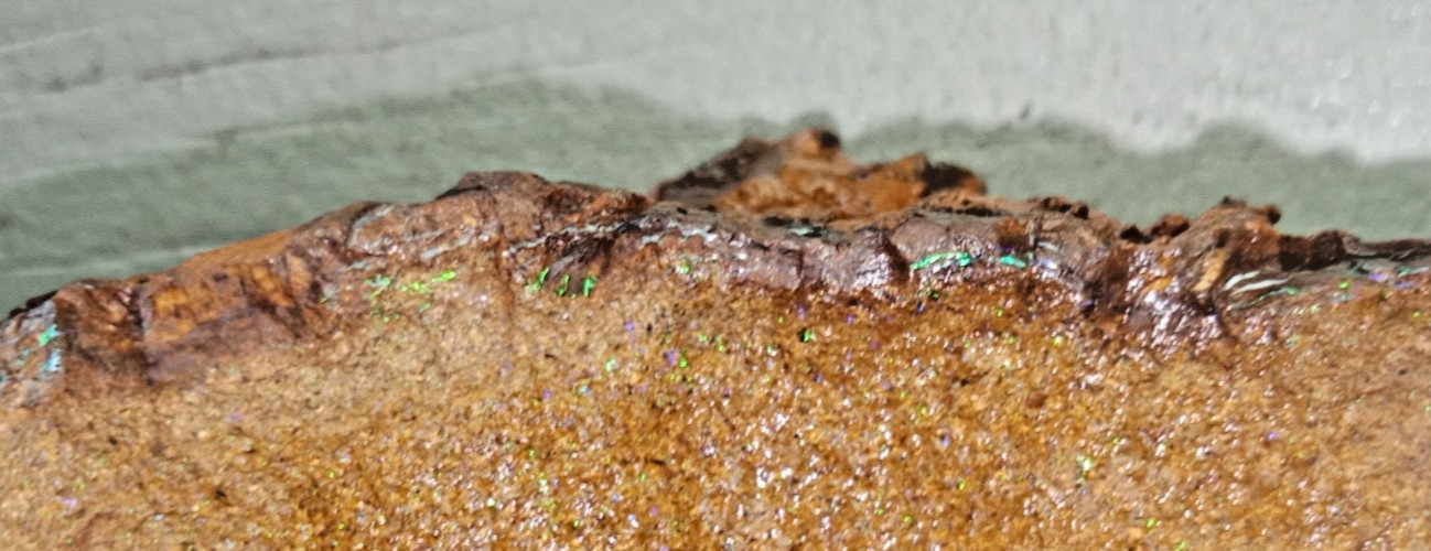 Qld Boulder Opal in Ironstone Matrix Opal Seam with Druzy Silica 177g (8×5×3cm)