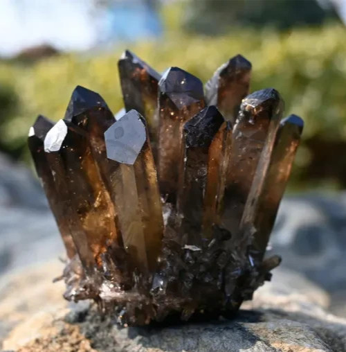 2026NEWFIND Rare Smoky Quartz Crystal Cluster Healing Geode Stone Home Decor