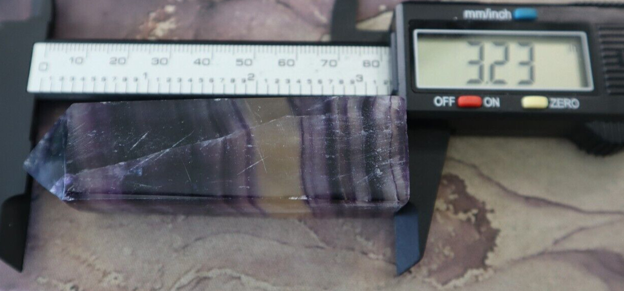 FLUORITE POINT (4 SIDED) 3.23 INCHES TALL/ 114 GRAMS