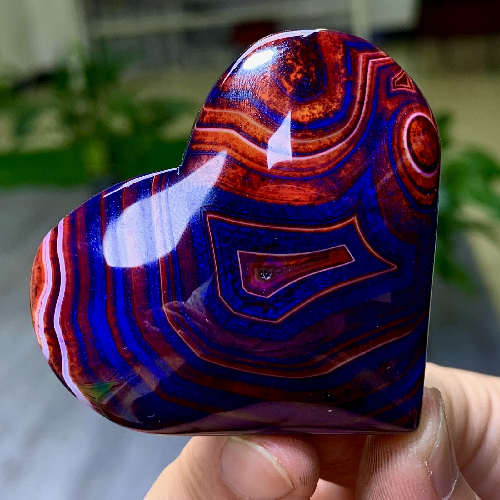 92G Natural colored striped agate crystal mineral heart shape