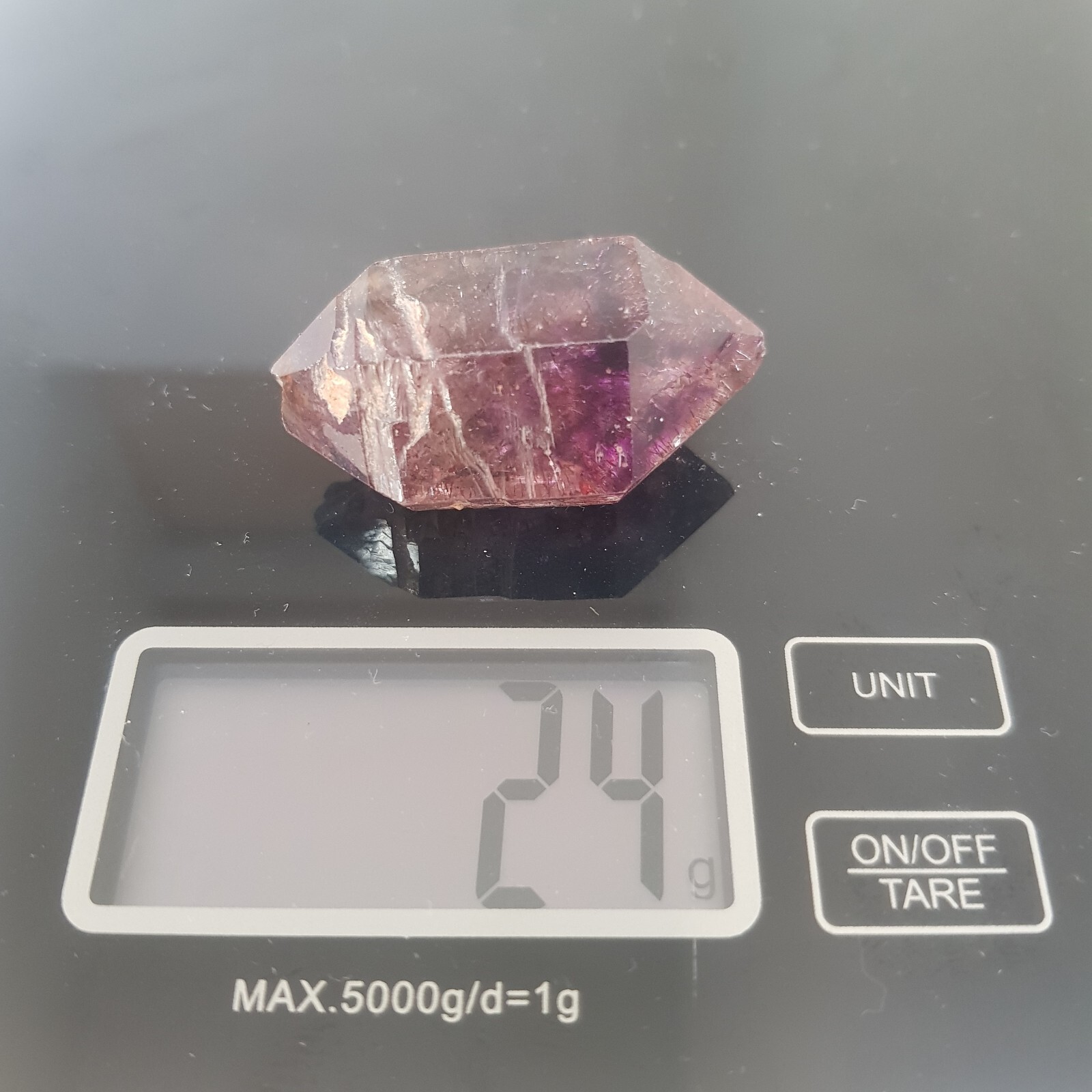 Raw Amethyst Quartz Crystal, 24 Grams, Shangaan Mine Zimbabwe. #53