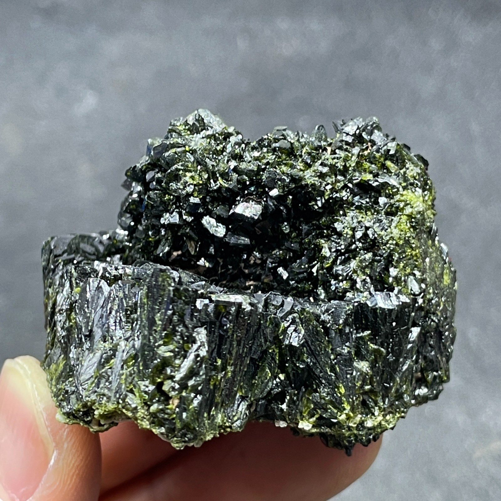 Natural Turkey Epidote Mineral Specimen Quartz Stones And Crystals Healing
