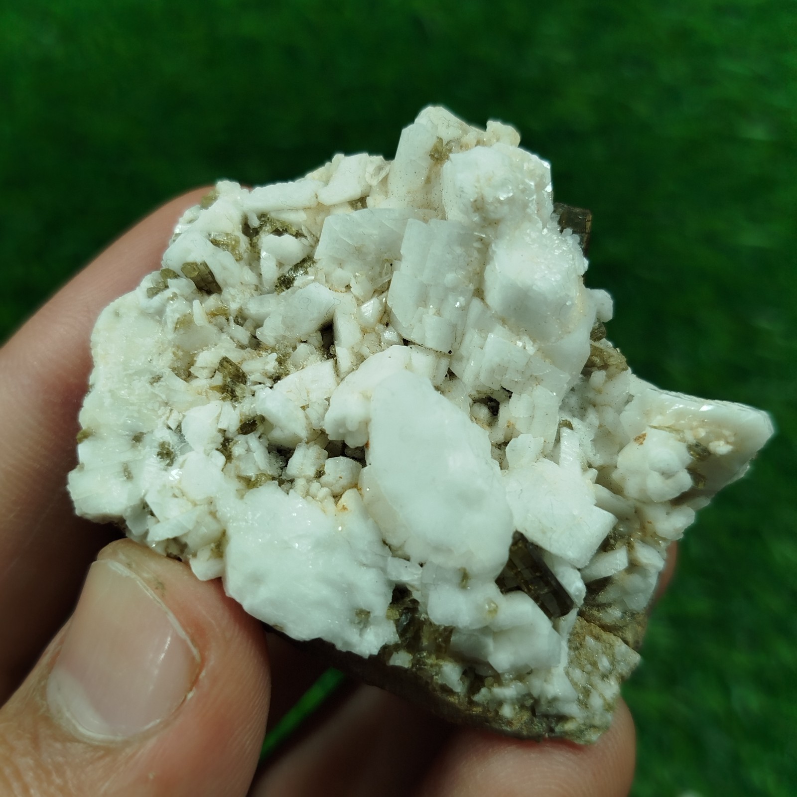 Feldspar Combined Epidote Specimen Crystal From Skardu Pakistan 53 Grams