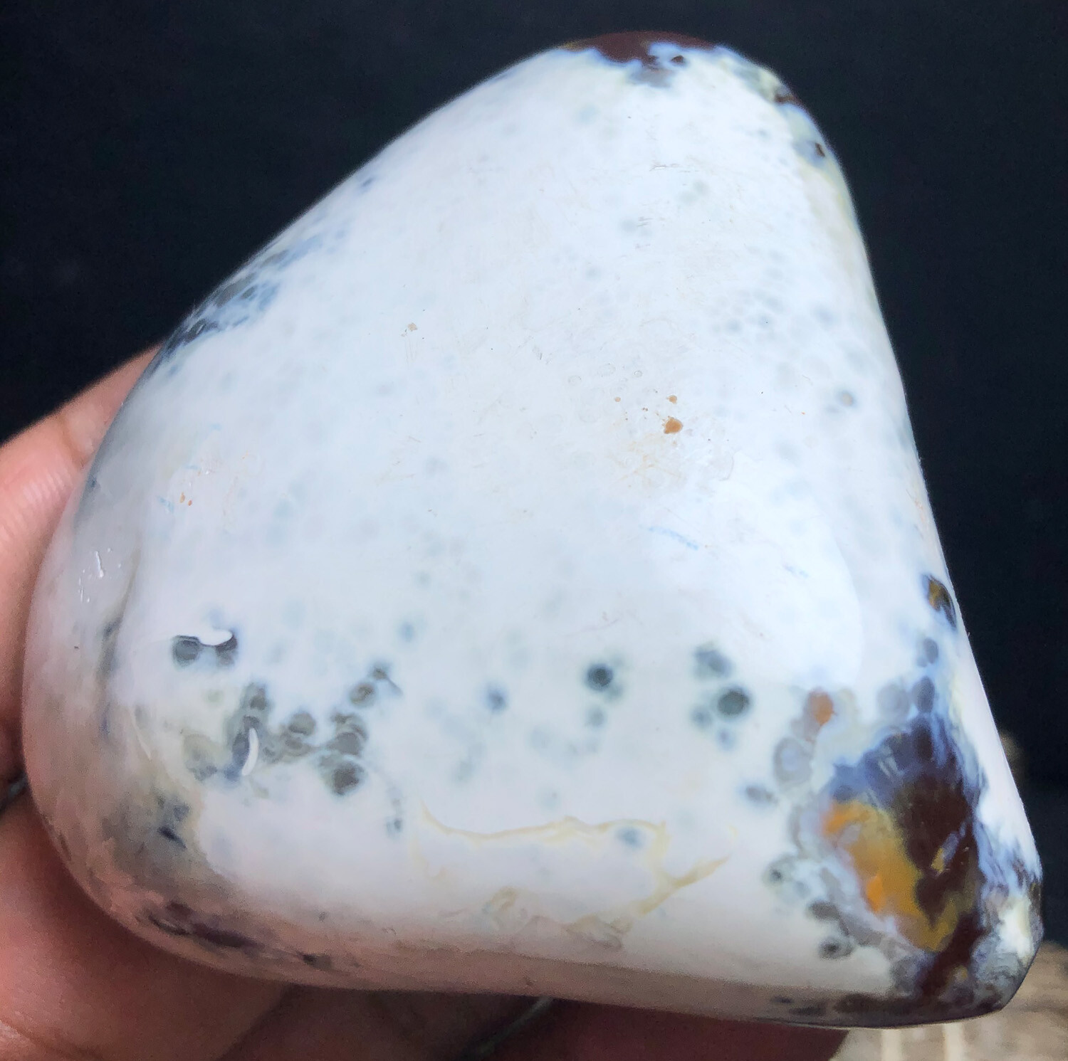 136g WOW! Agate Geode! NATURAL CARNELIAN CRYSTAL QUARTZ Geode Agate Z916