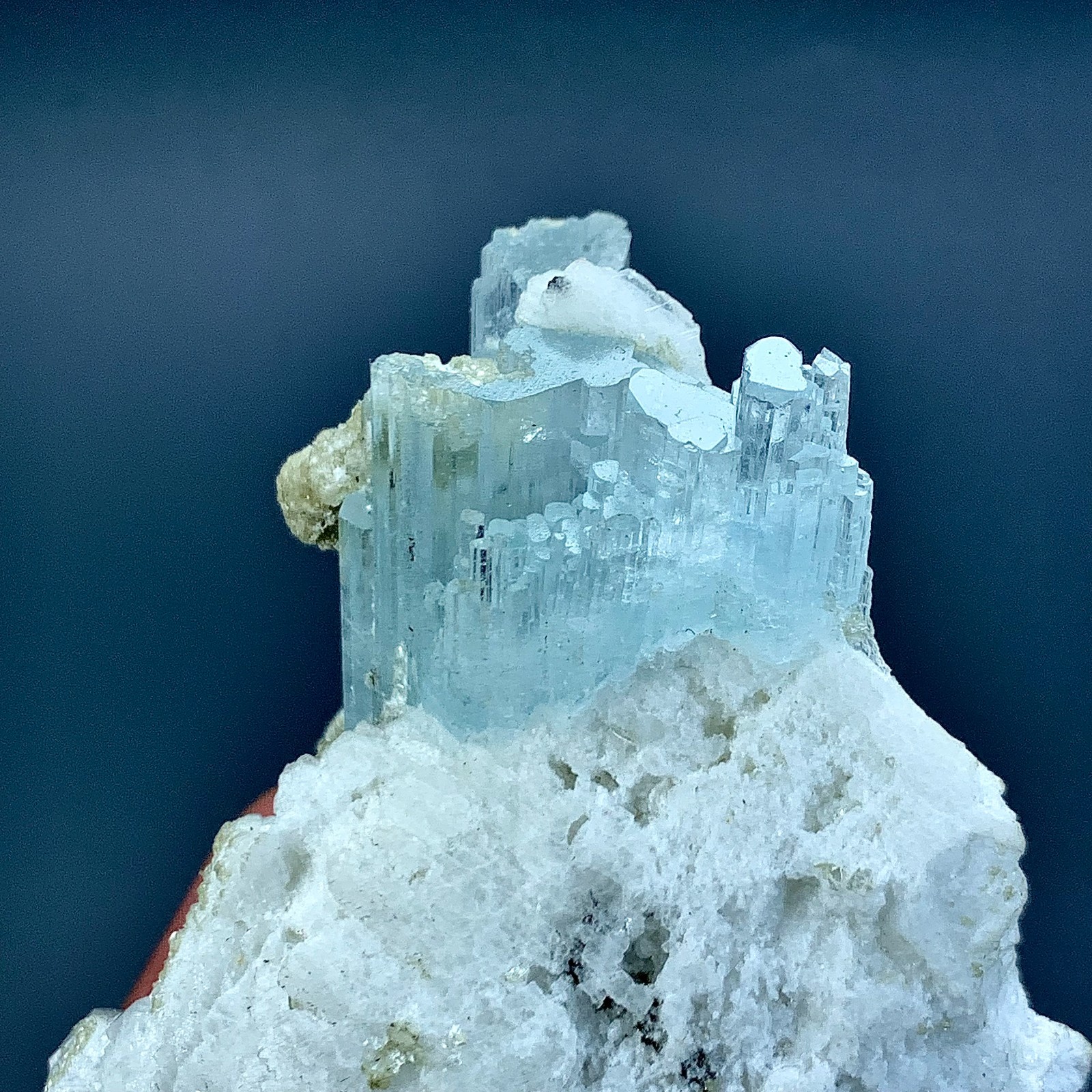 500 Carat Aquamarine Crystal Specimen From Pakistan