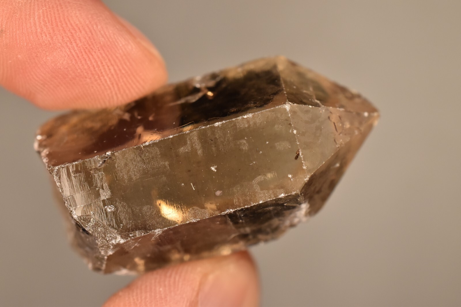 *SMOKEY QUARTZ* Crystal 4.8cm 37.7g Natural Smoky Healing Crystal, Endurance