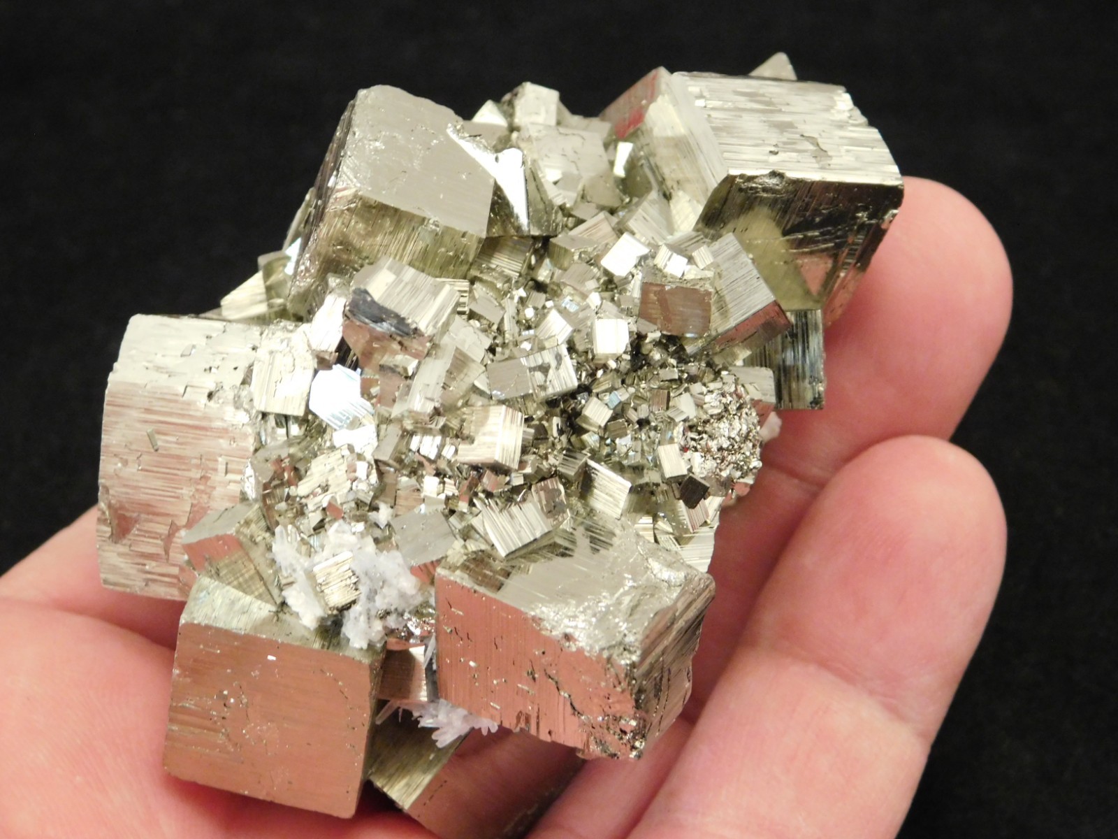 wOw! Larger! Super Nice! PYRITE Crystal CUBE Cluster Huanzala Mine Peru 247gr