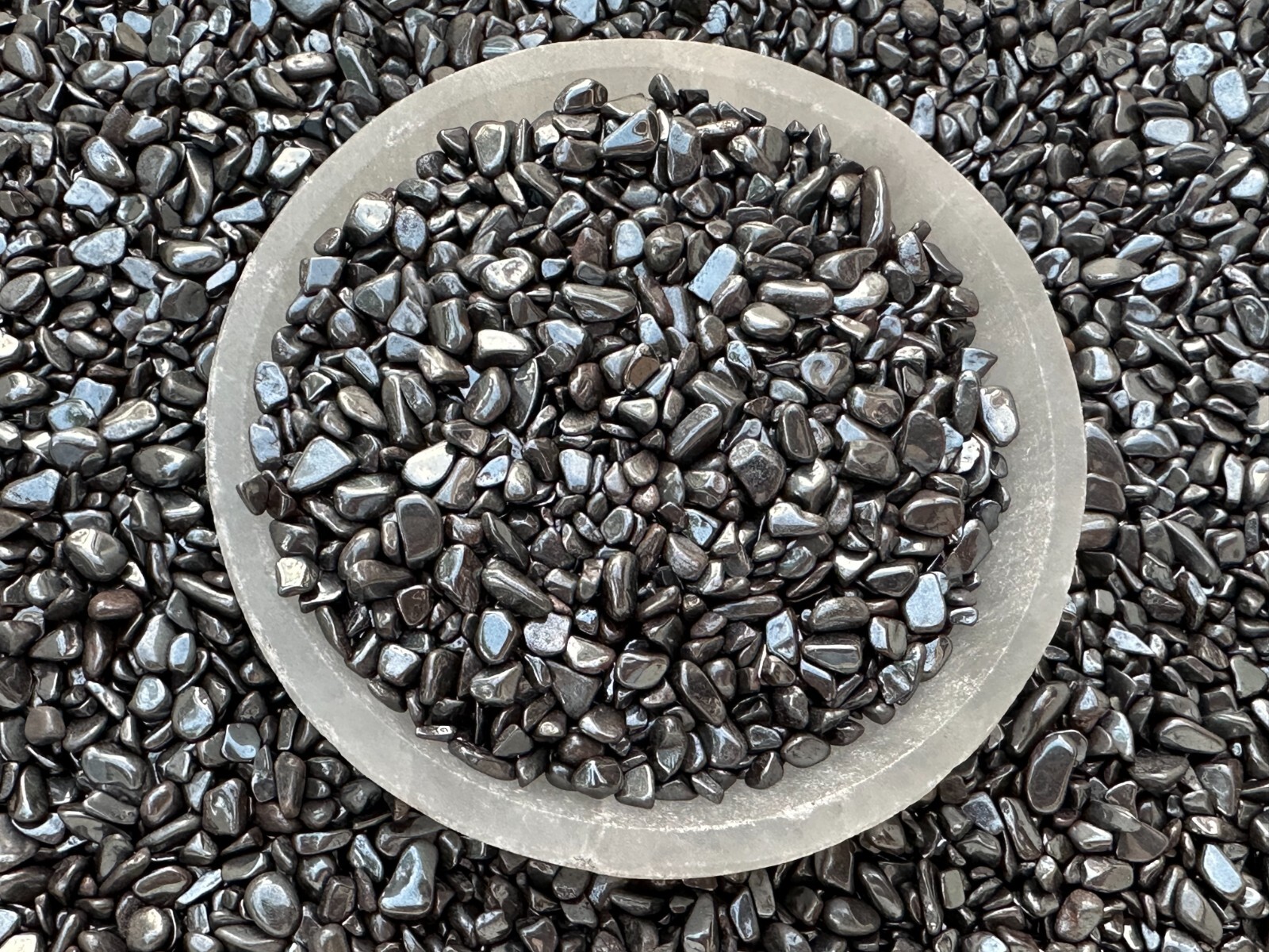 Grade A++ Hematite Semi Tumbled Gemstone Mini Chips 3 – 7 mm,Wholesale Bulk Lot