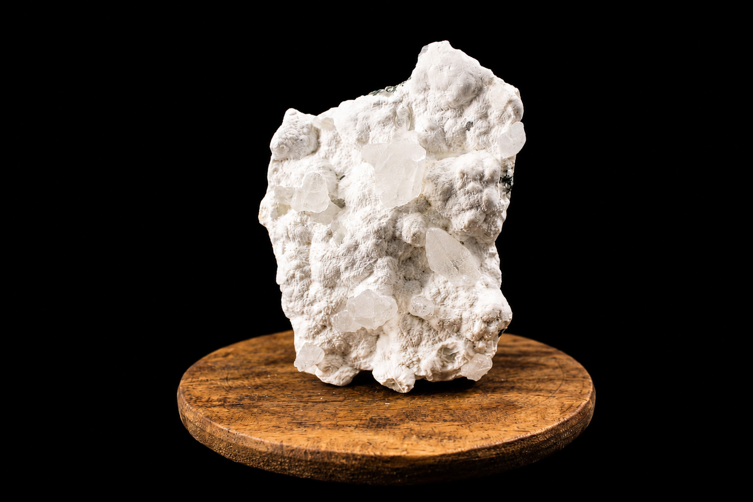 Natural Mordenite Calcite Mineral Specimen 240g 8x11cm