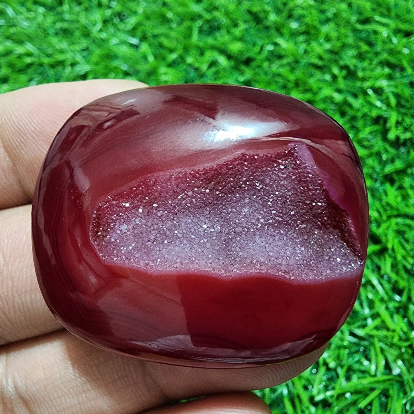 Unique Top Yummy Window Druzy Agate Cushion Shape 103 Carat Gemstone For Jewelry