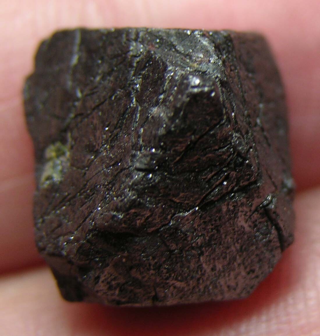 #15 Pakistan 30.30ct Natural Octahedron Magnetite Crystal Specimen 6.05g 17mm