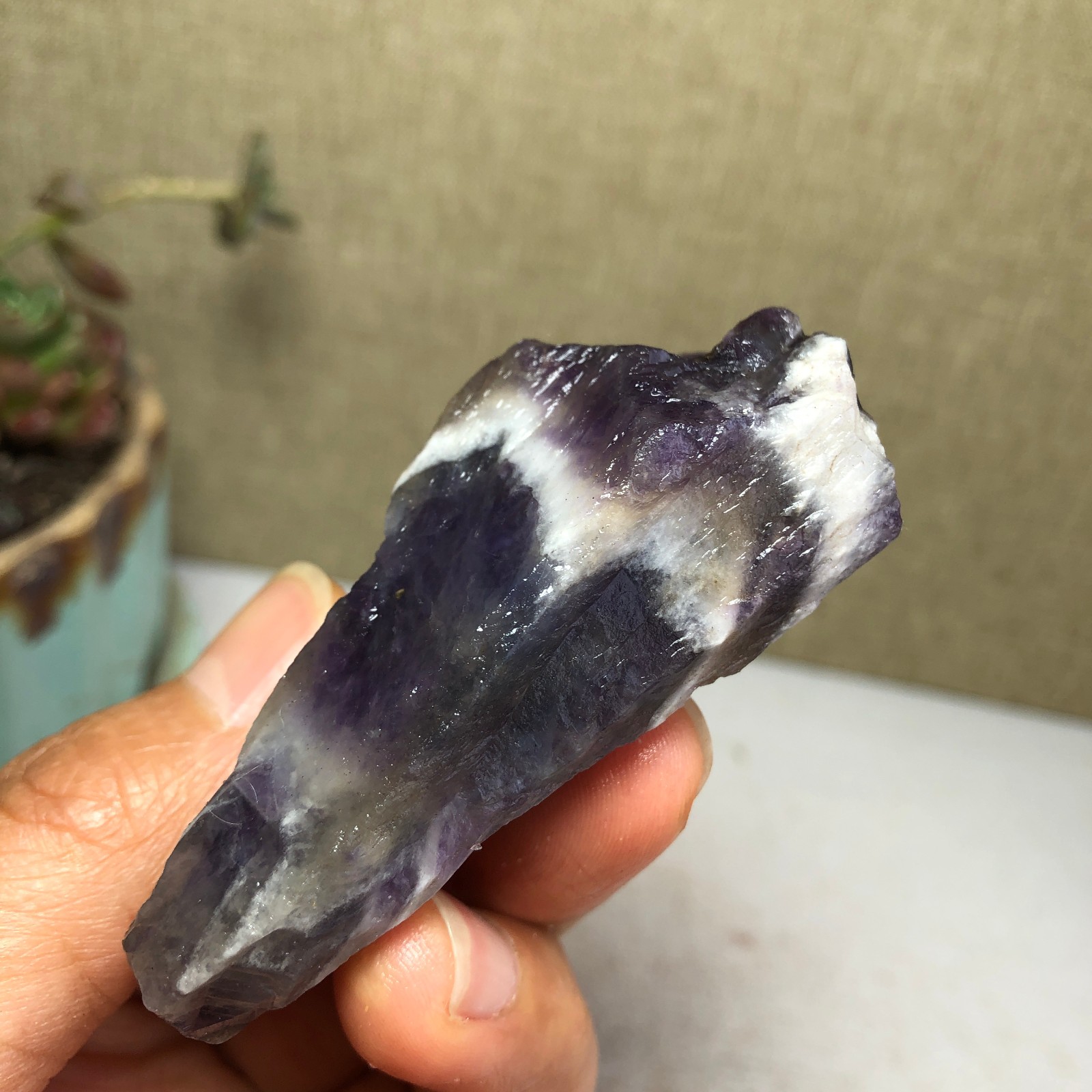 68mm Natural Dream Amethyst gemstone rough Crystal uncut specimens 66g A3822