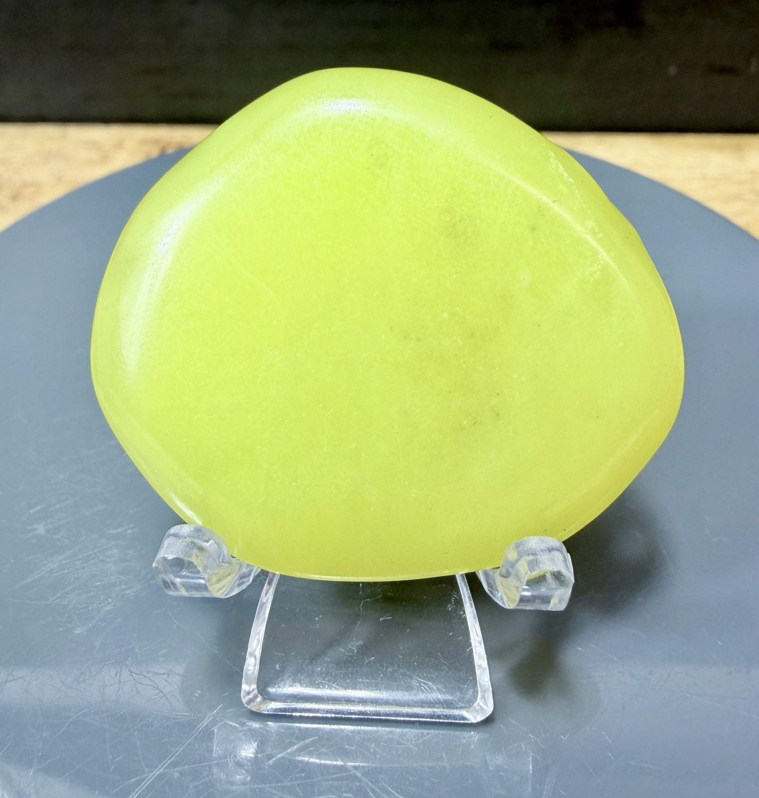 Crystal Lemon Jade Palm Stone Flat Healing Spiritual Collect yellow pocket 29g 1