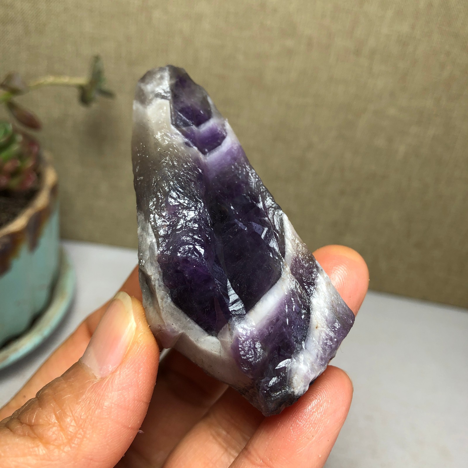 68mm Natural Dream Amethyst gemstone rough Crystal uncut specimens 66g A3822