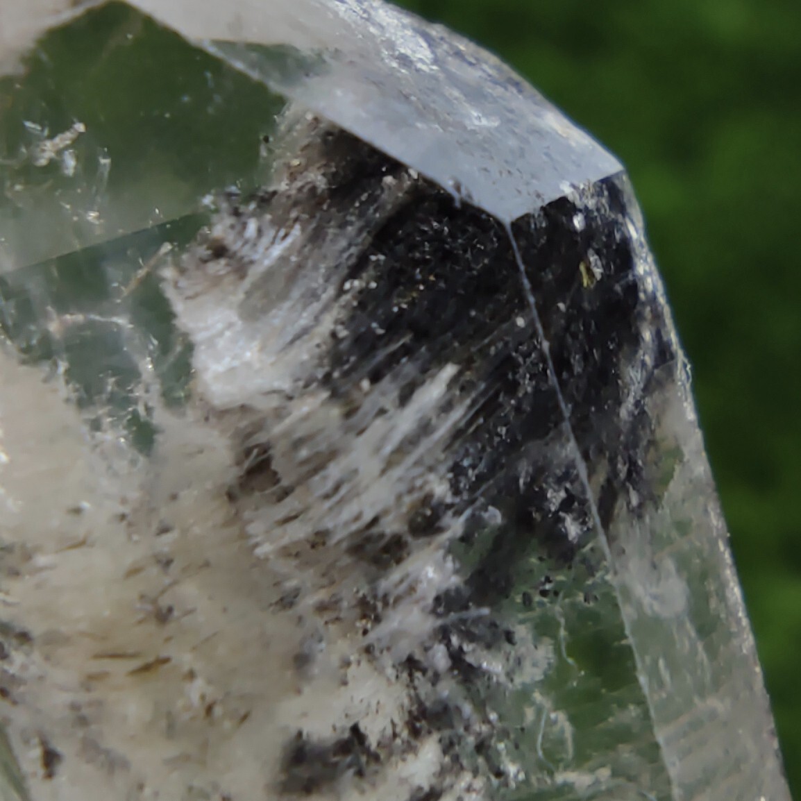 Natural Single Small Completely Terminated Brookite Included Quartz Crystal, 4g