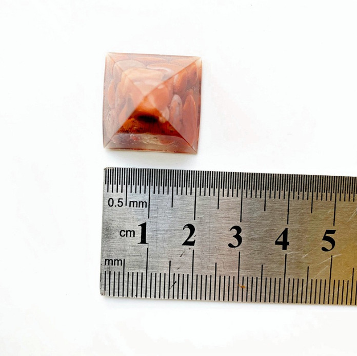 1 Pc Positive Natural Energy Crystals Stones Balancing Energy Crystal Pyramid