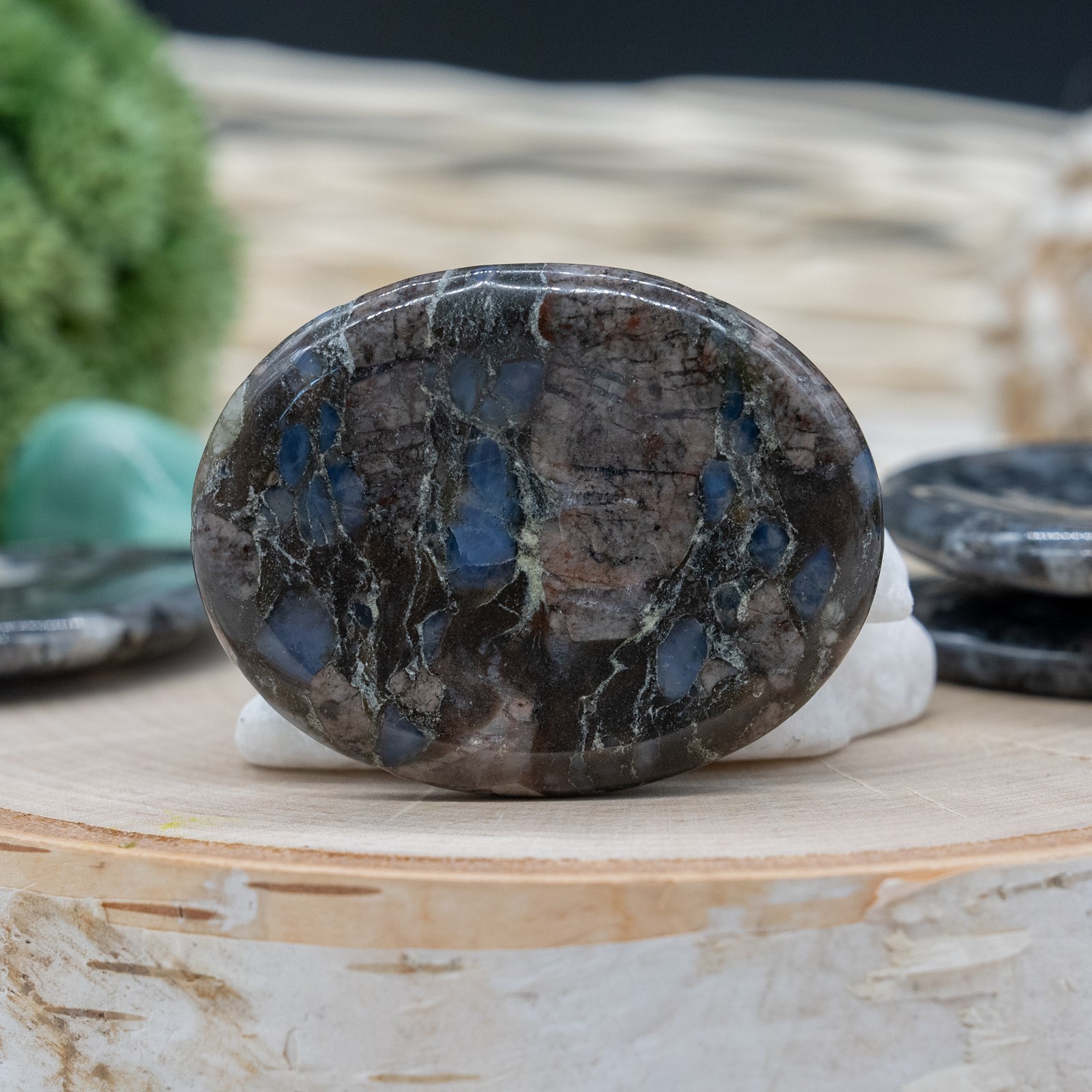 Natural Crystal Pocket Worry Stone Relaxation Calming Stress Relief Yoga Gift