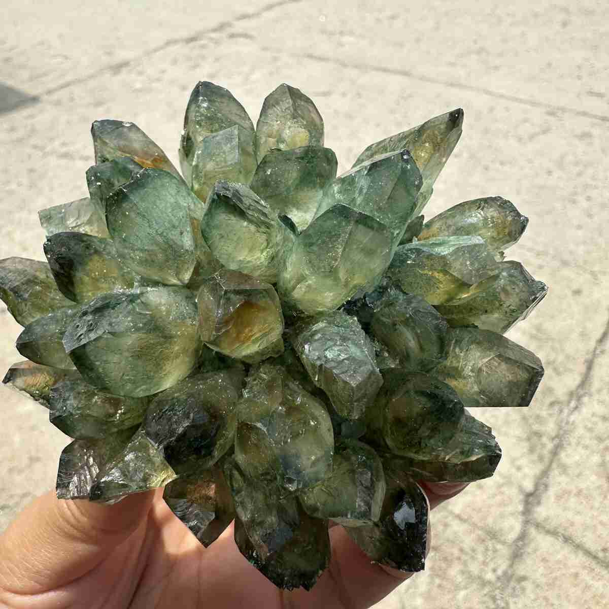 New Find green Phantom Quartz Crystal Cluster Mineral Specimen Healing 300g+ 1pc