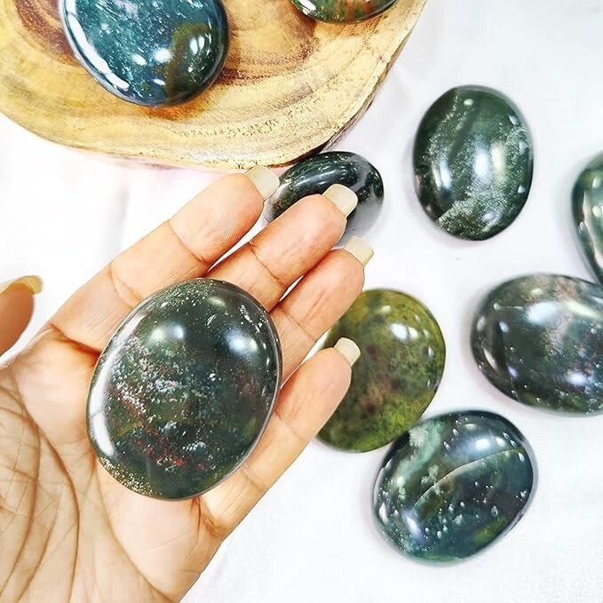 5Pcs Set Bloodstone Crystal Palm Stones for Yoga Meditation Reiki Feng Shui