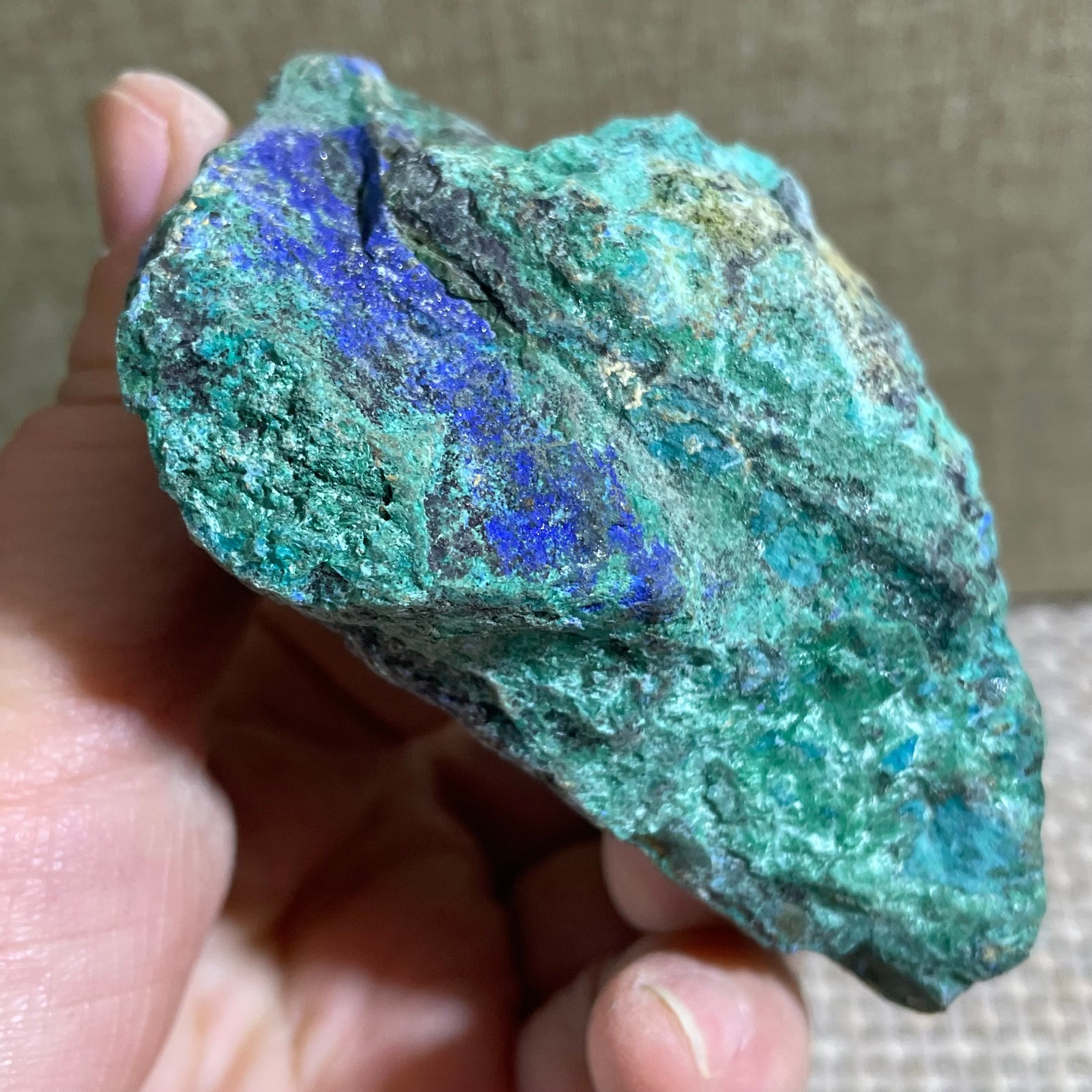 Restoration of Blue Copper Ore Quartz Crystal Mineral Samples 183g