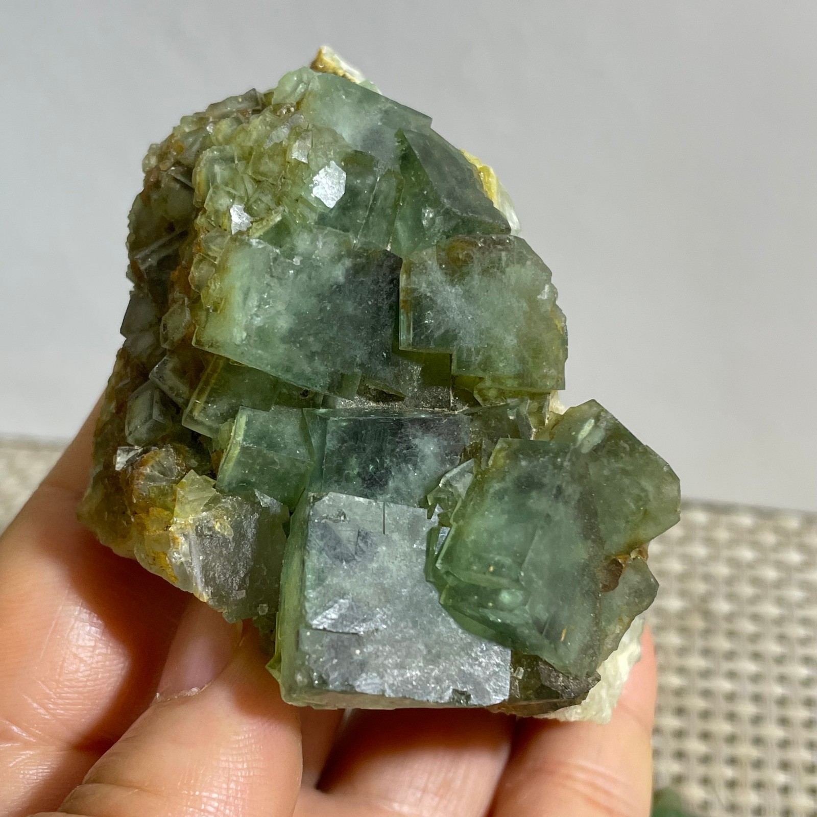 206g NATURAL Green FLUORITE Quartz Crystal Cluster Mineral Specimen